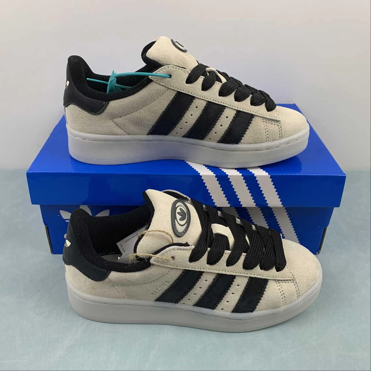 Step Lightly outdoor mode Adidas Campus 00s Aluminum Core Black HQ8711