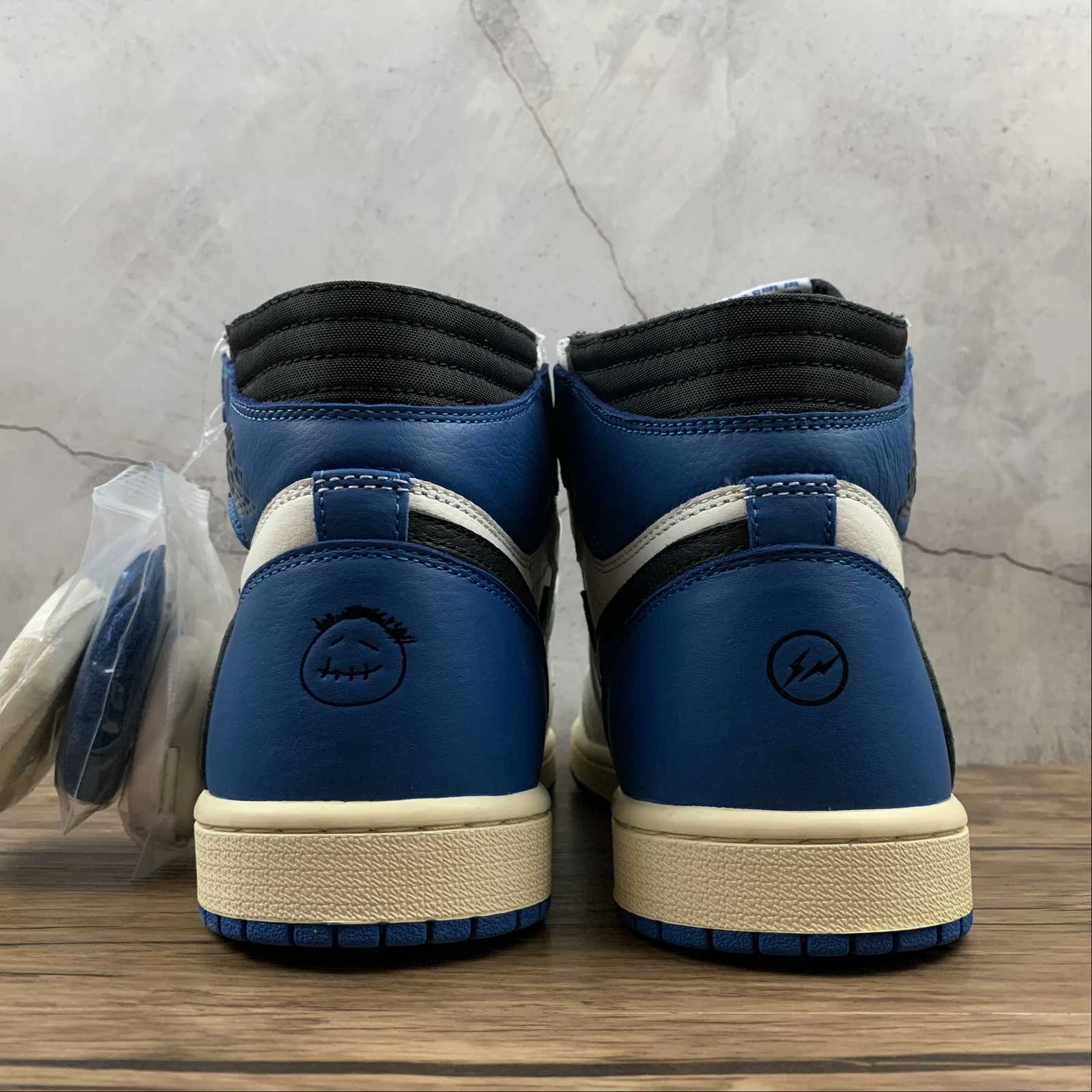 Versatile Design Air Jordan 1 High OG SP Sail Black-Mltry Blue-Shy Pnk MNJDLS-642