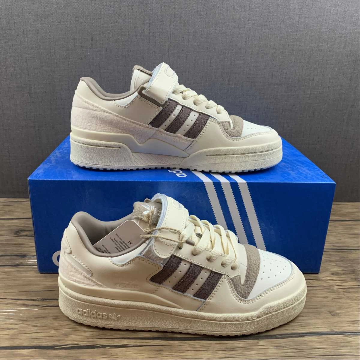 Padded Activity Adidas Forum 84 Low White Brown Beige GY4126