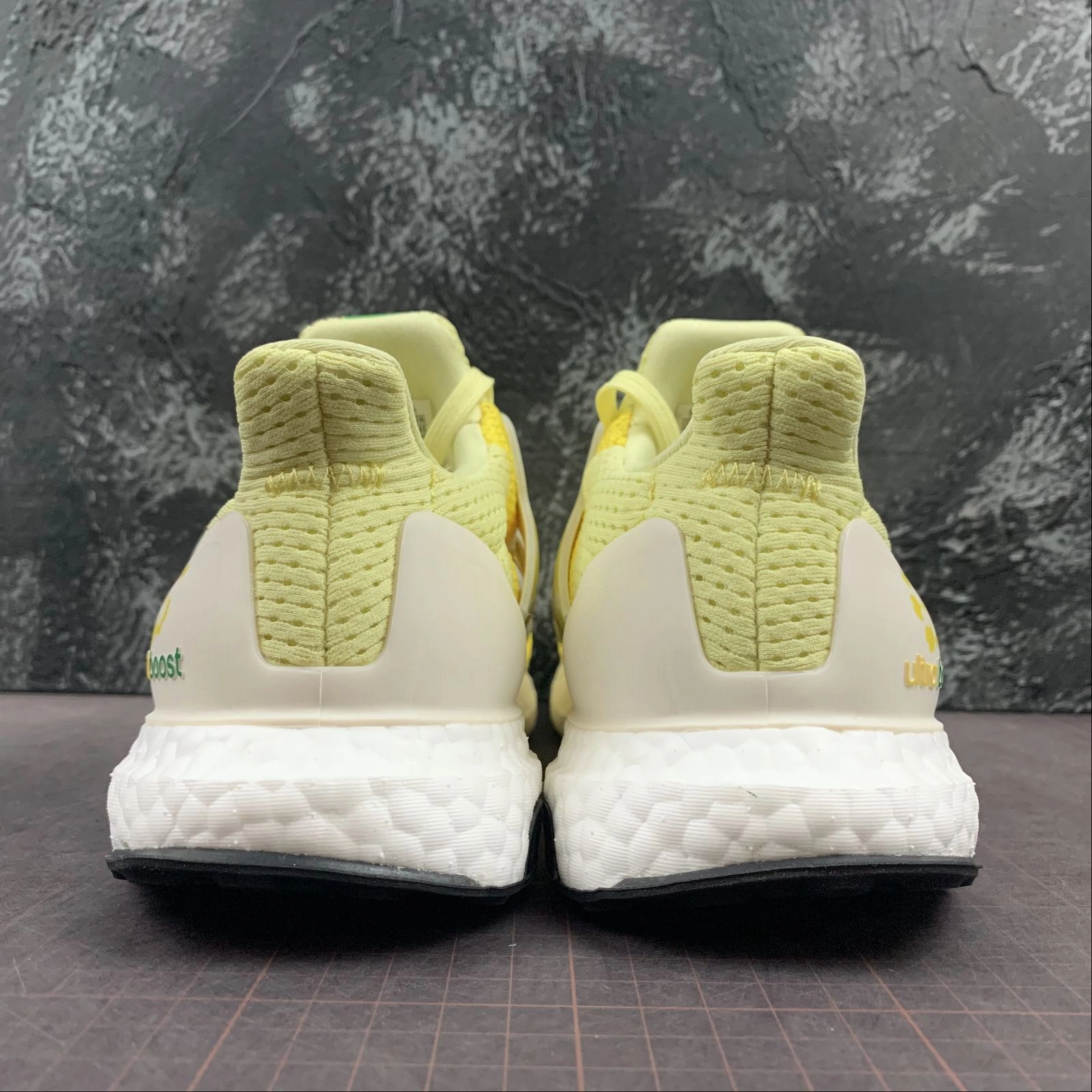 Adidas UltraBoost 2.0 Hangzhou Neutral Stance Support