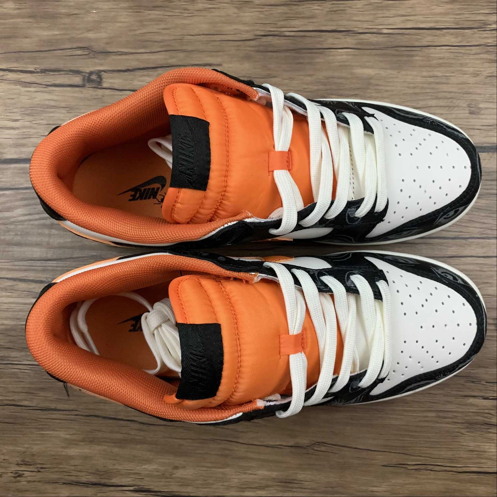 Room To Grow Modern Design SB Dunk Low PRM Halloween Sail Starfish Black DD3357-100