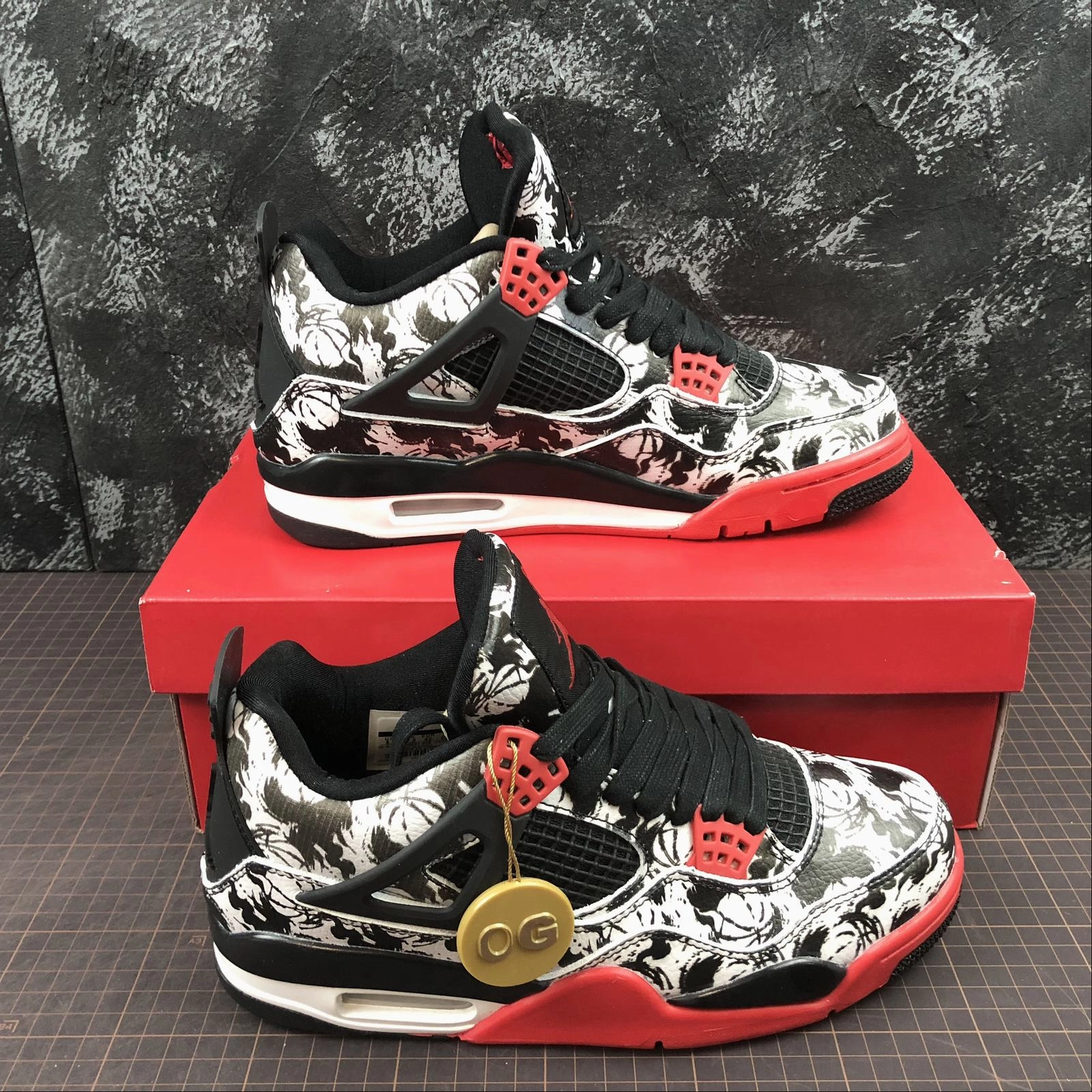 Air Jordan 4 Retro Tattoo BQ0897-006 Vulcanized Construction Style Runner