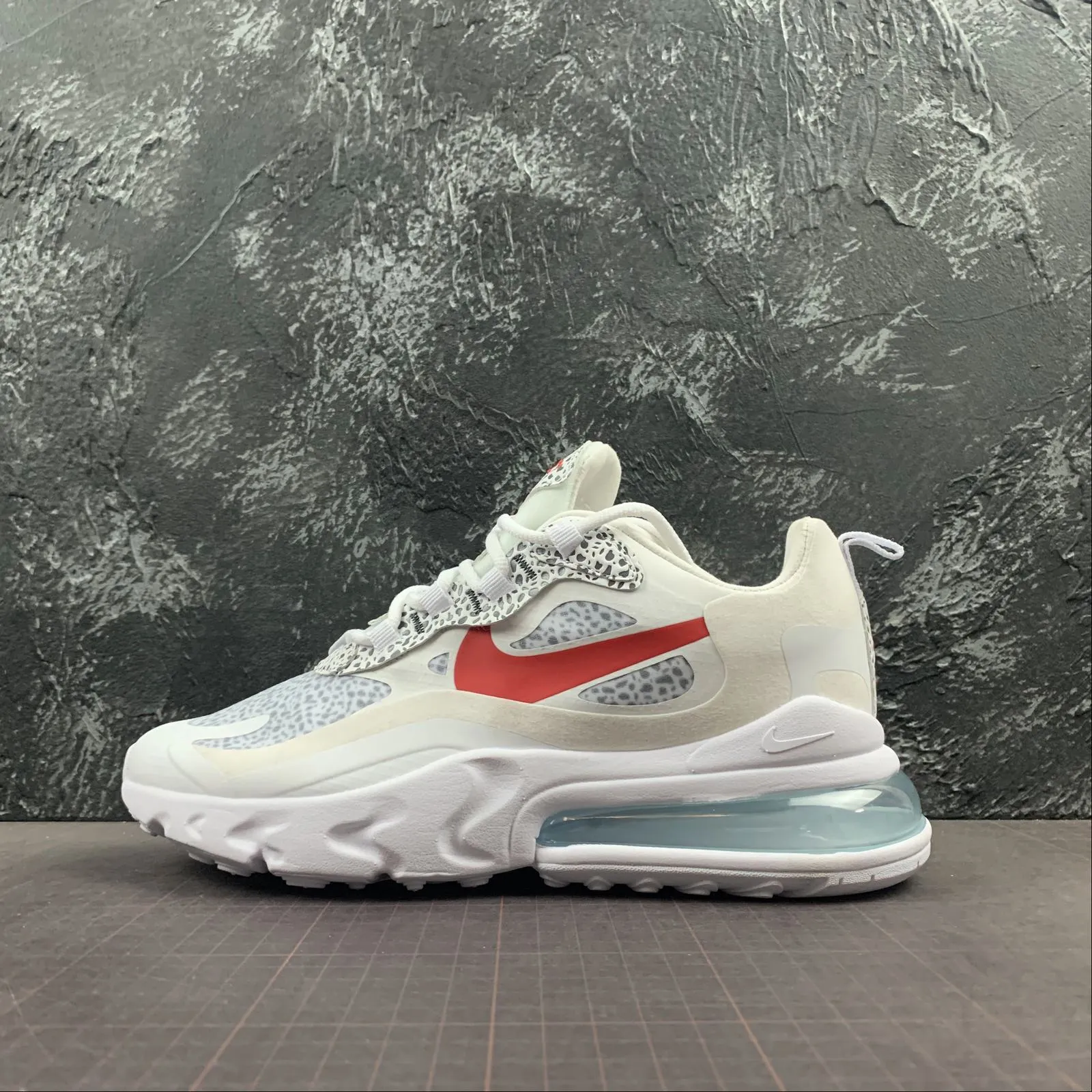 Air Max 270 React Neutral Grey University Red CT2535-001 Multi   Directional Tread Flex grooves