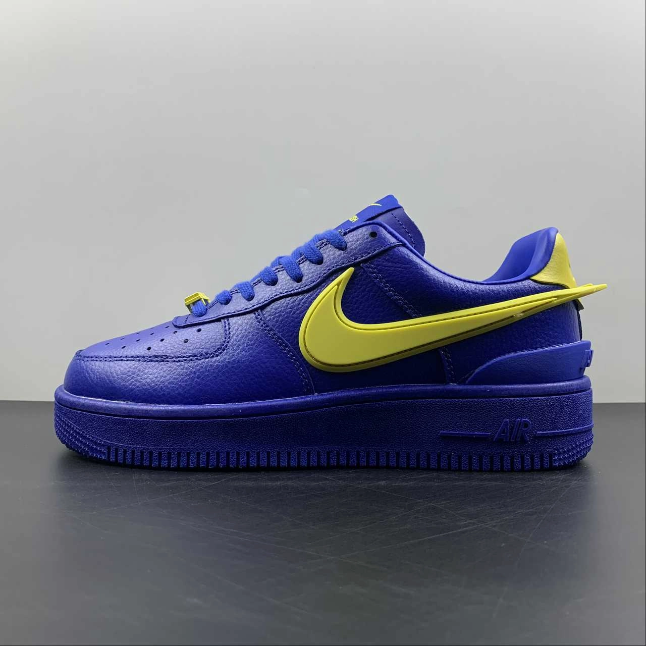 Ambush x Air Force 1 Low Phantom Game Royal Varsity Maize DV3464-400 Ultra grip Gentle Step