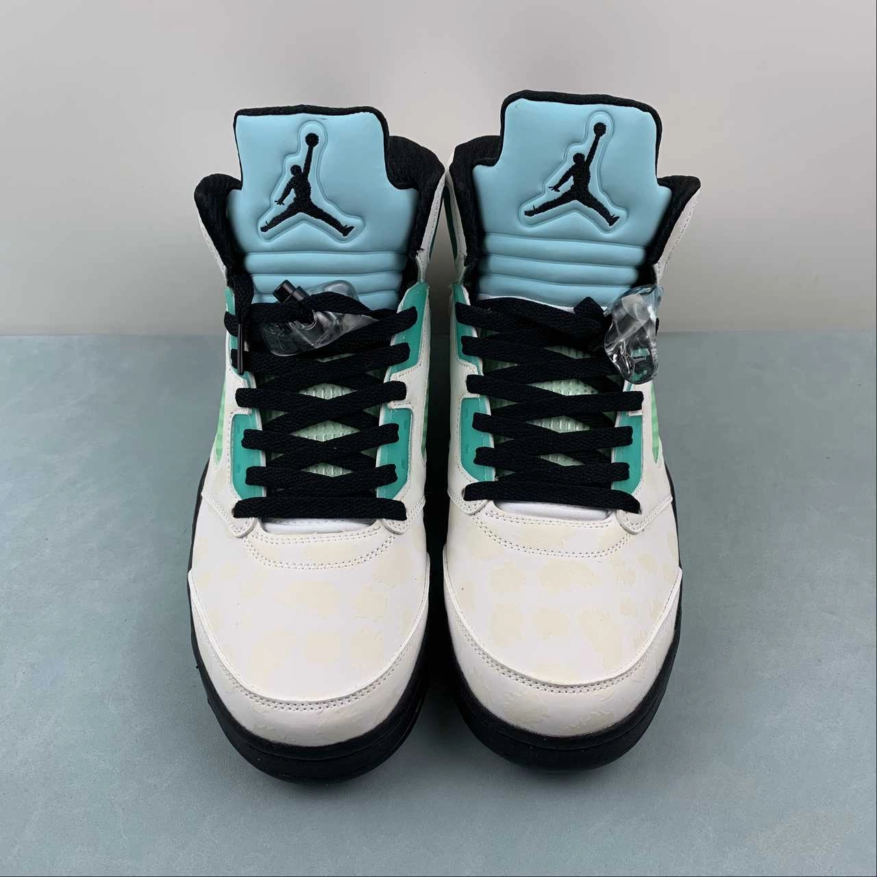 Shock   Absorbing Midsole Pressure Relief Footbed Air Jordan 5 Retro Island Green CN2932-100