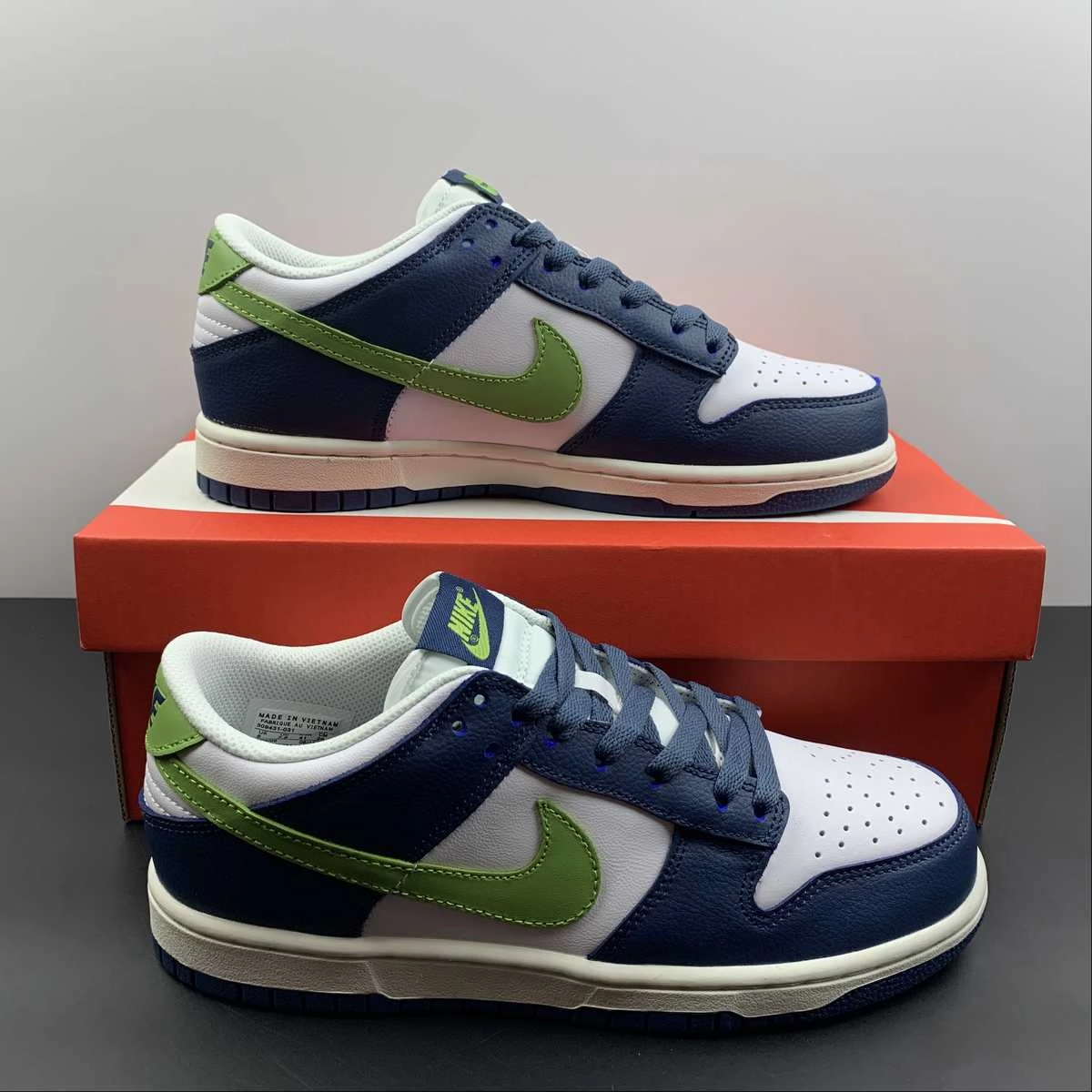 SB Dunk Low Dark Blue Grey Mean Green White 309431-031 Impact Resistant Heel Cup