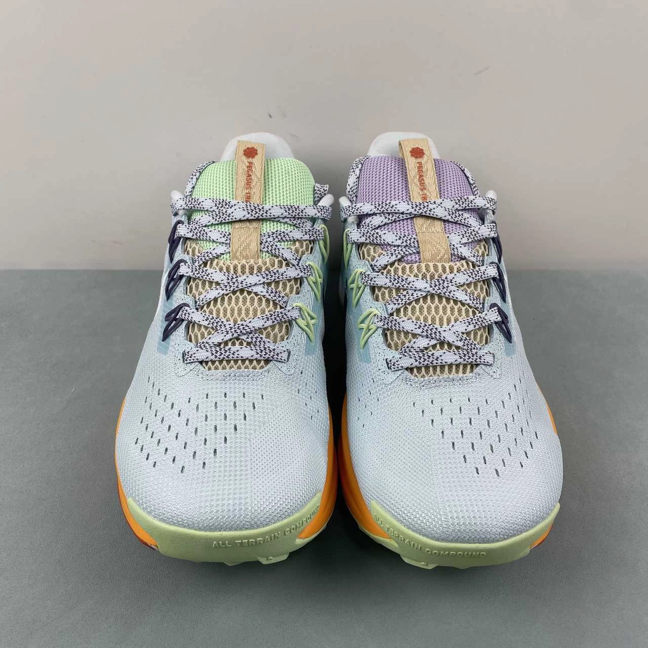 rainy - day - runner Nike Reactx Pegasus Trail 5 Sundial Daybreak Glacier Blue DV3865-402