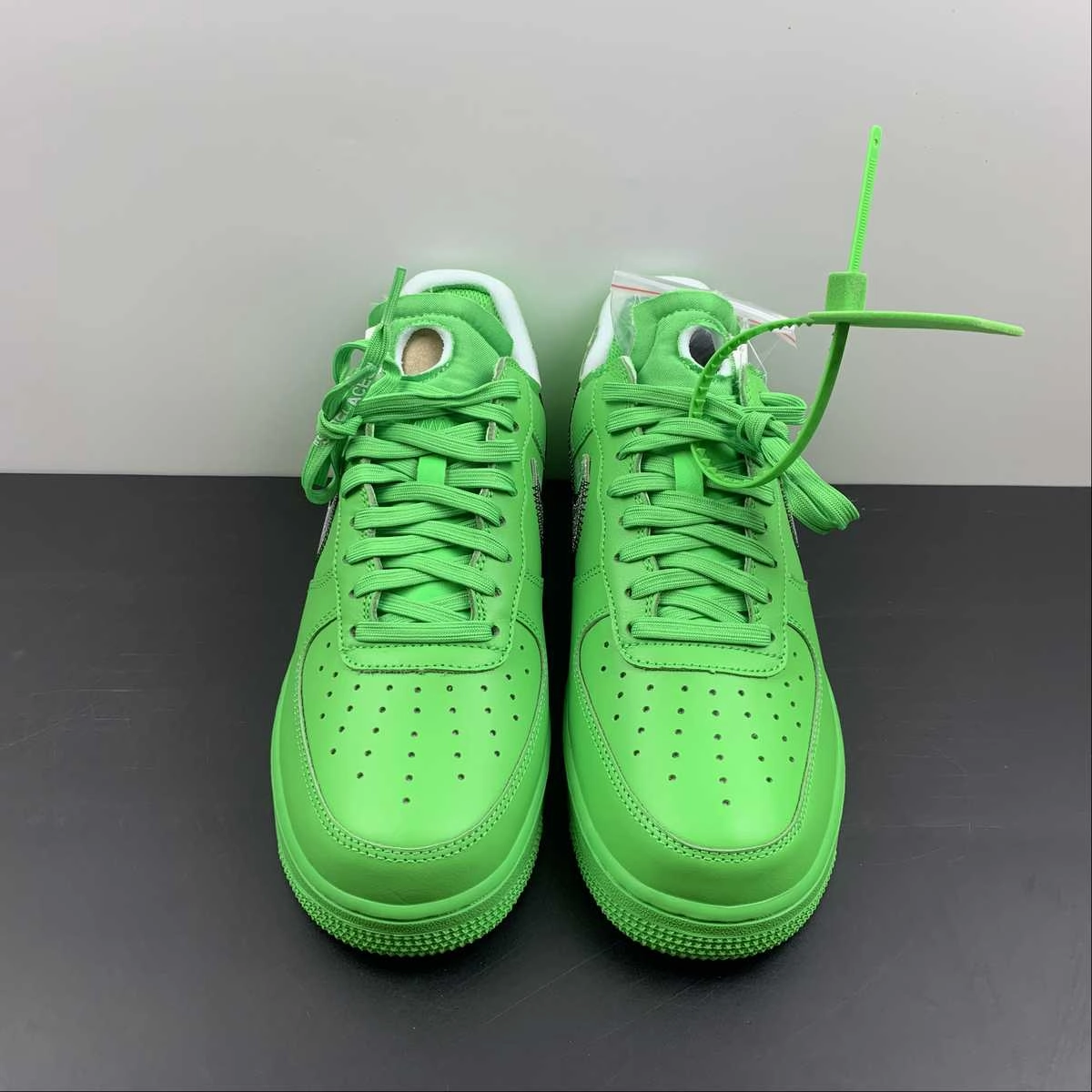 Busy Walk Chic Style Air Force 1 07 OW Light Green Spark Metallic Silver DX1419-300