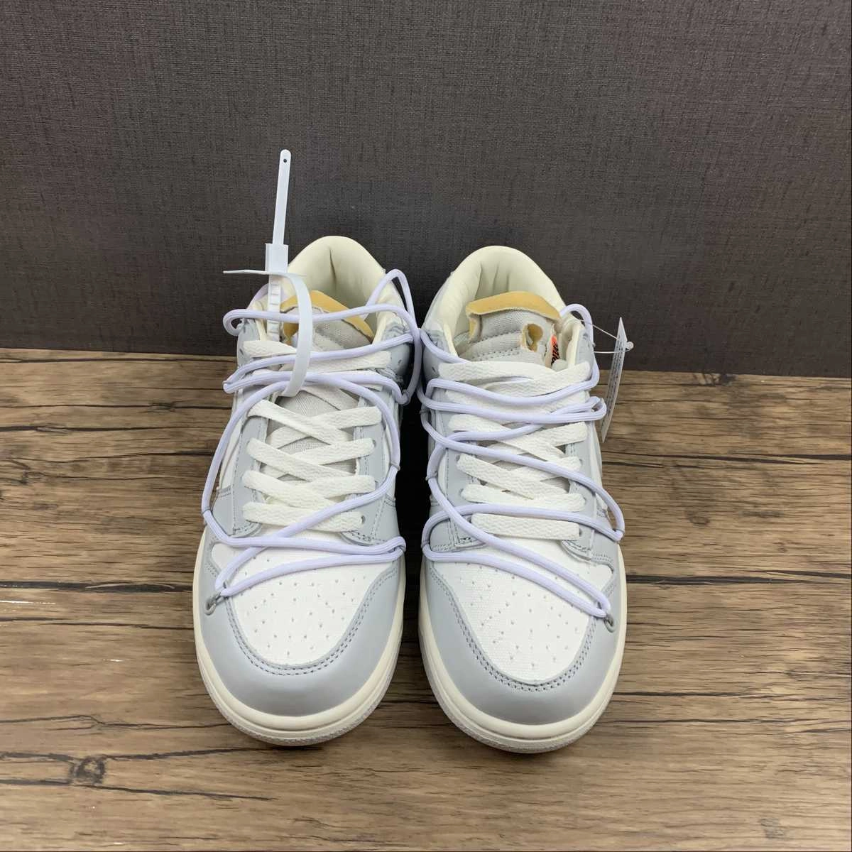 Dunk Low X Off-White 'Lote 49 de 50' DM1602-123 Ergonomic Sole City Run