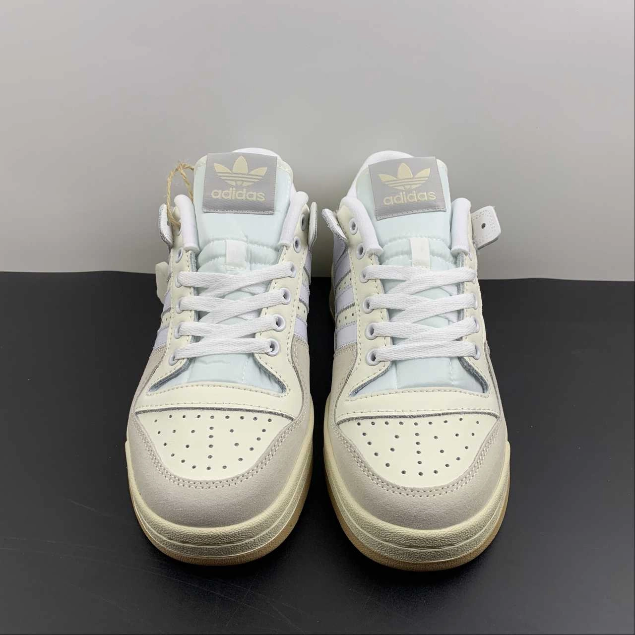 Adidas Forum 84 Low ADV White Gum Travel Light