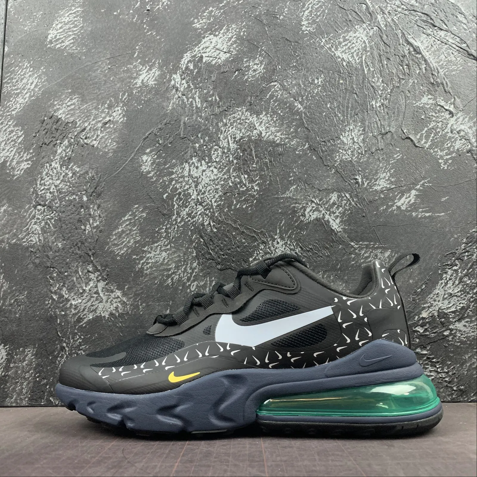 elastic - band - feature shoes Quick   Dry Air Max 270 React Black Dark Grey-Volt CT2538-001