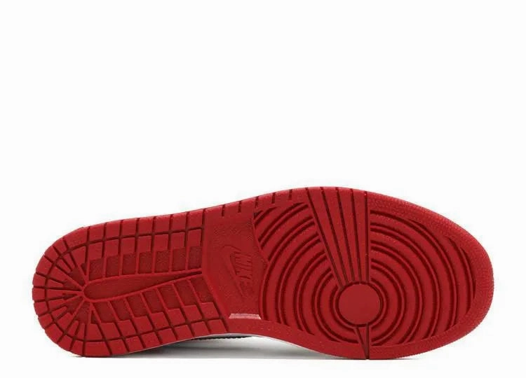 Ultimate Flex Leisure Fit Air Jordan 1 High Black Toe