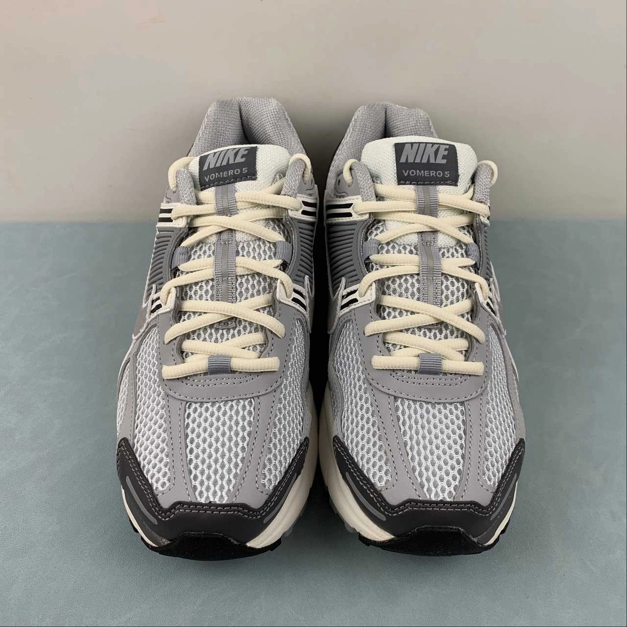 Training Zone Light Step Zoom Vomero 5 Wolf Grey Cool Grey White FD9919-001