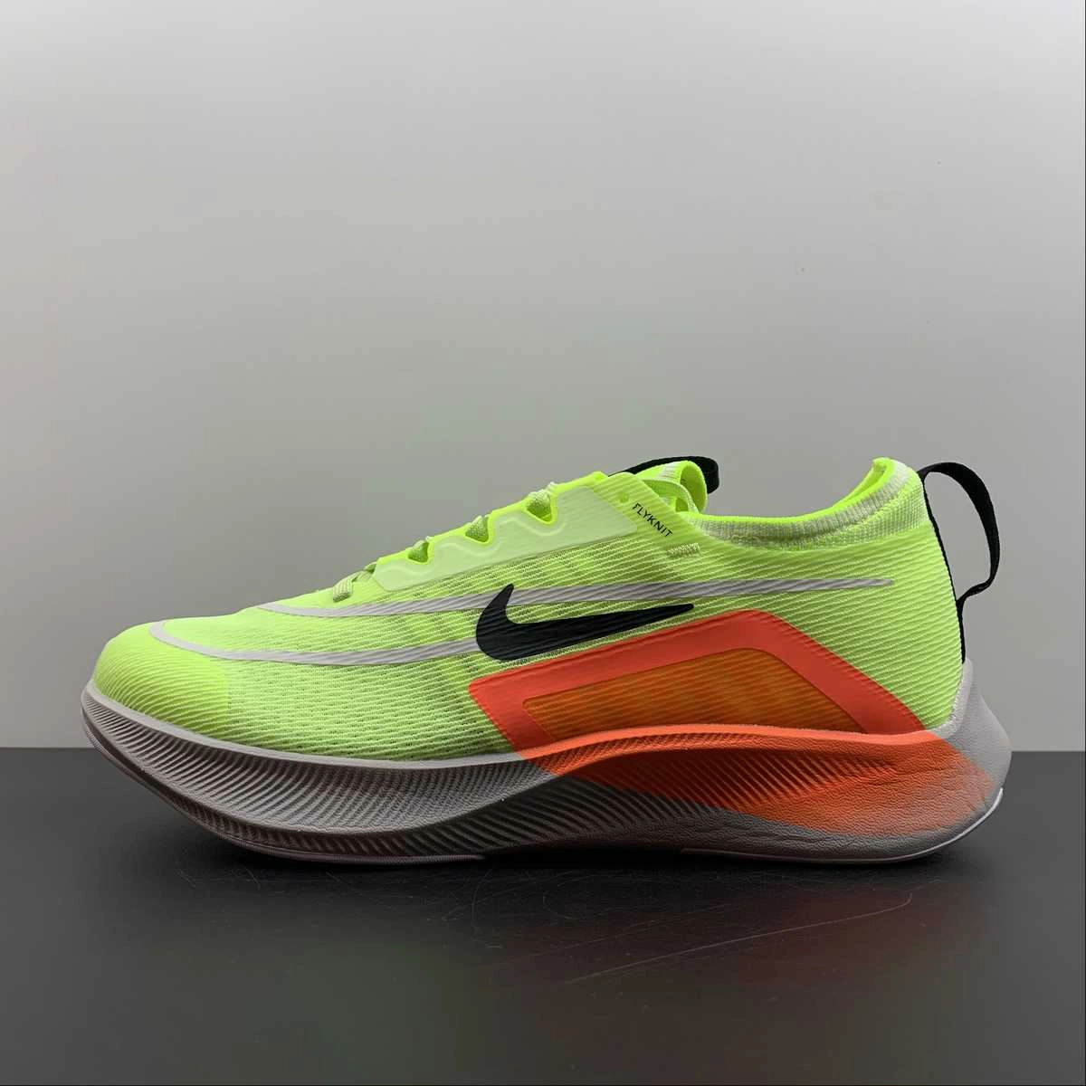 Soft Collar Zoom Fly 4 Barely Volt Hiper Orange-Black CT2392-700