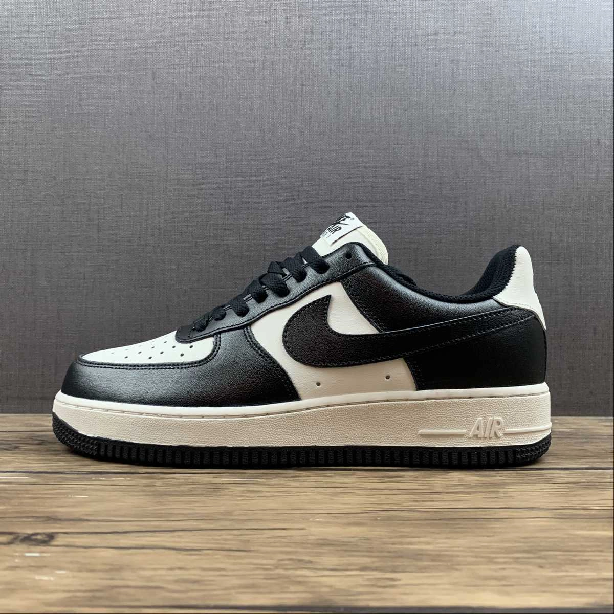 Air Force 1 07 Low QS White Black CT7875-995 No Tie Style Modern Ease