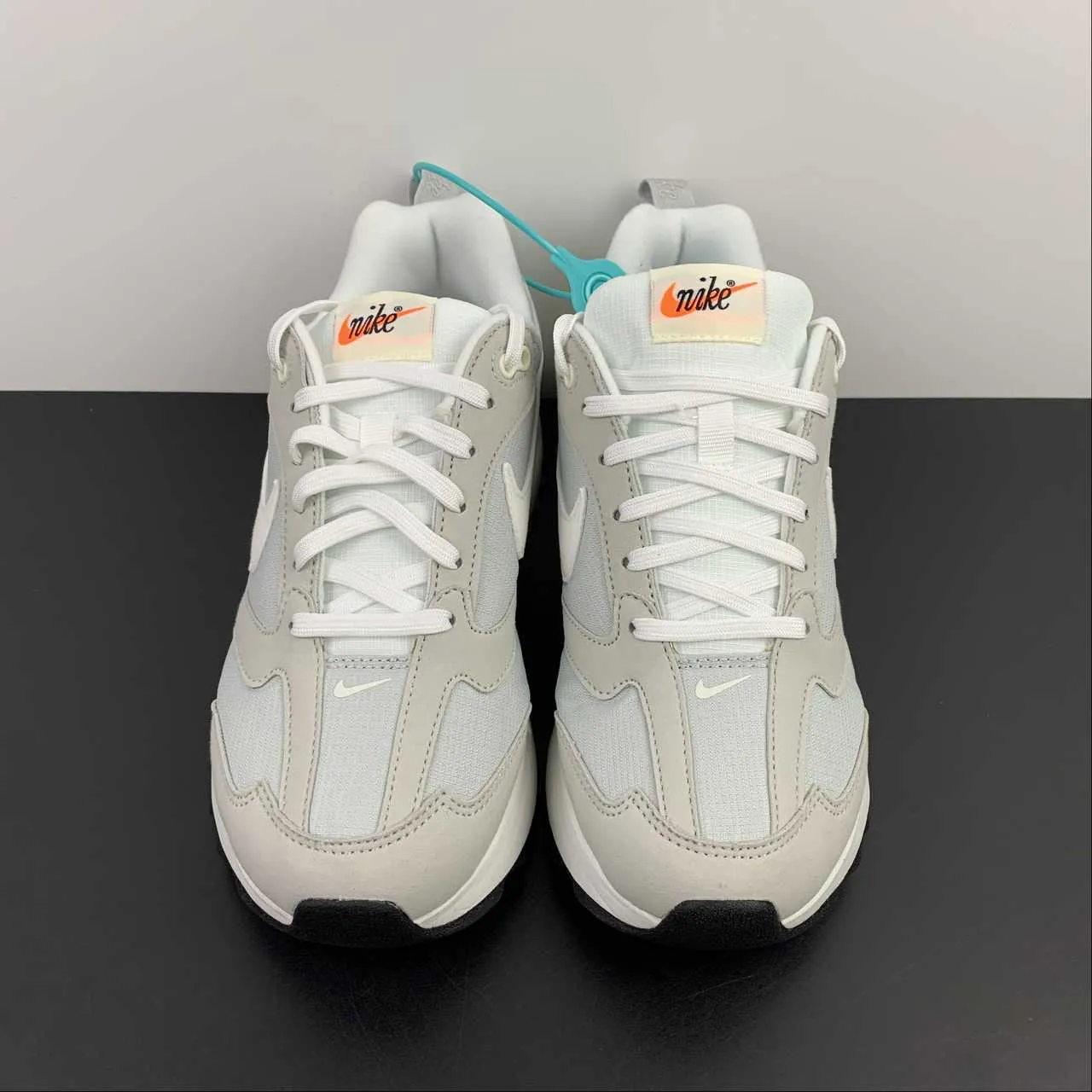 everyday wear shoe usability Practical Air Max Dawn Grey Fog Black Gum Light Brown DJ3624-002