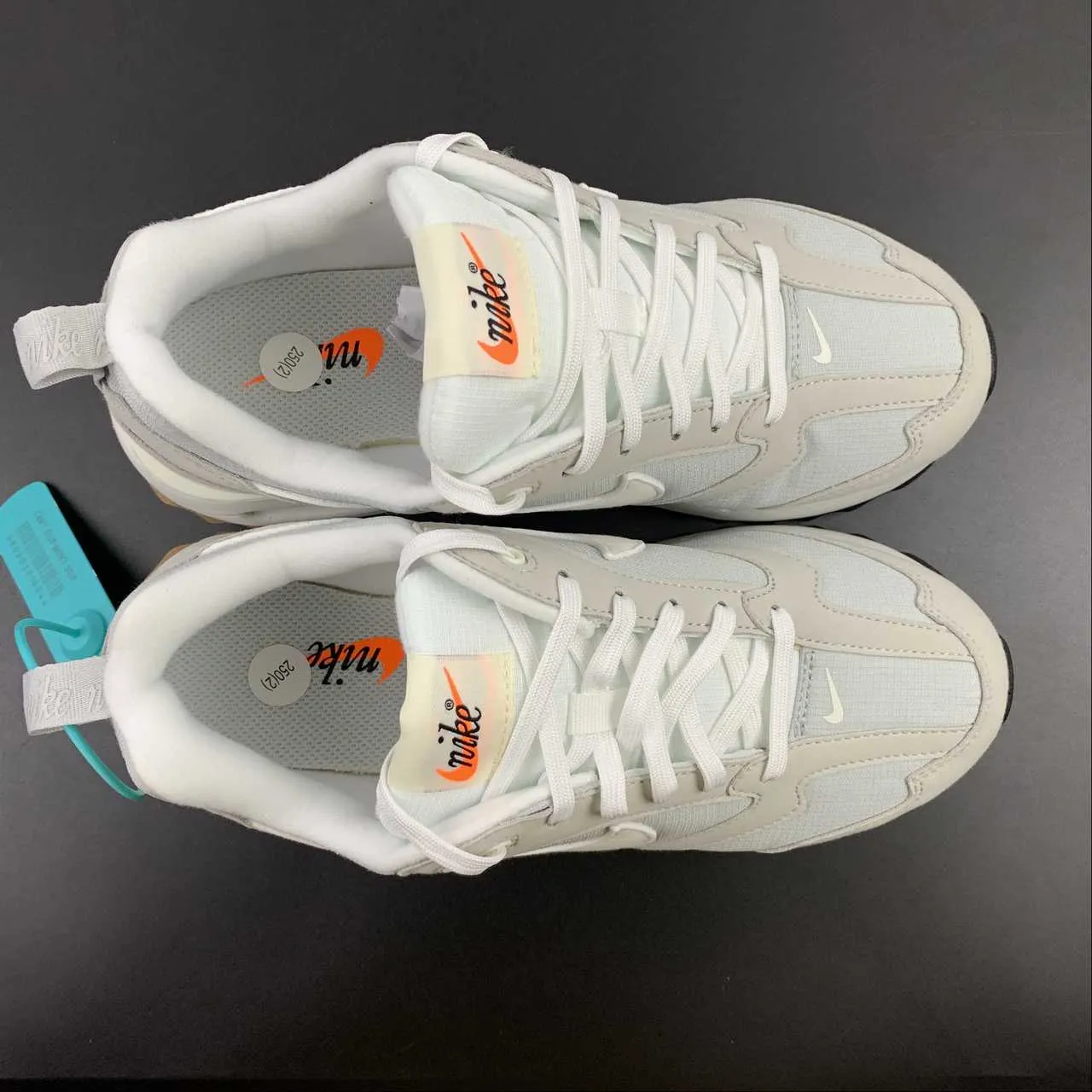 cushioned - footbed - material - plushness shoes StreamlinedDesign Air Max Dawn Grey Fog Black Gum Light Brown DJ3624-002