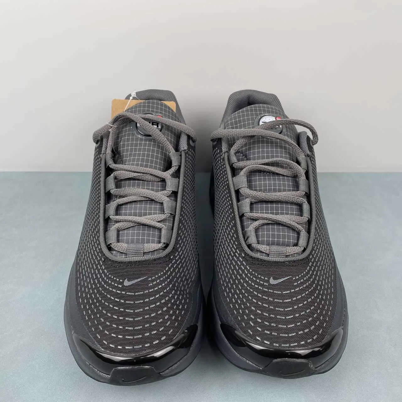 Easy Glide Stylish Accessory Air Max Dn Anthracite Smoke Grey HQ3816-001