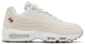 race day shoes Nike Air Max 95 OG x Levis Light Orewood Brown