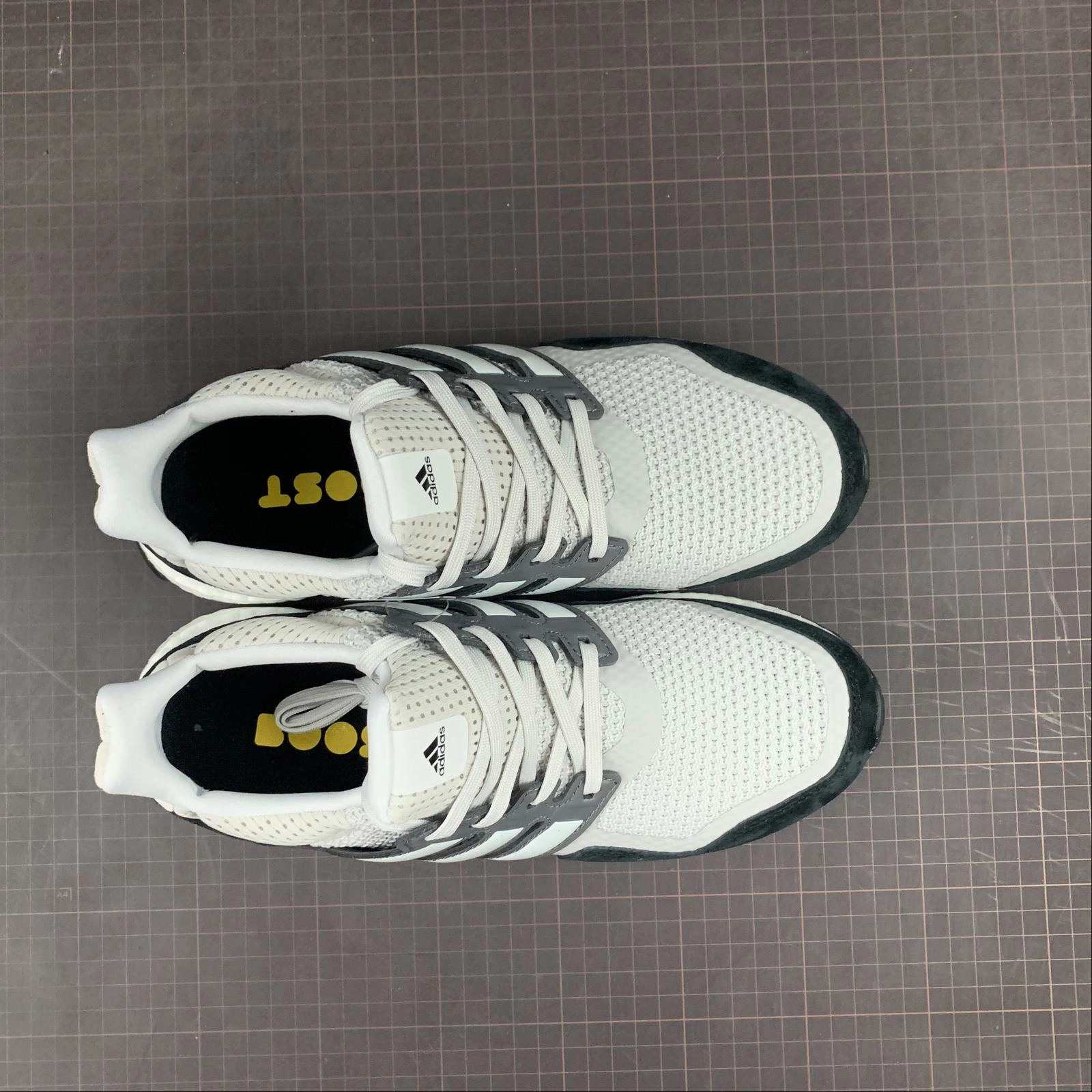 Adidas UltraBoost S&L Grey Black White EF0722 Quick Drying Interior