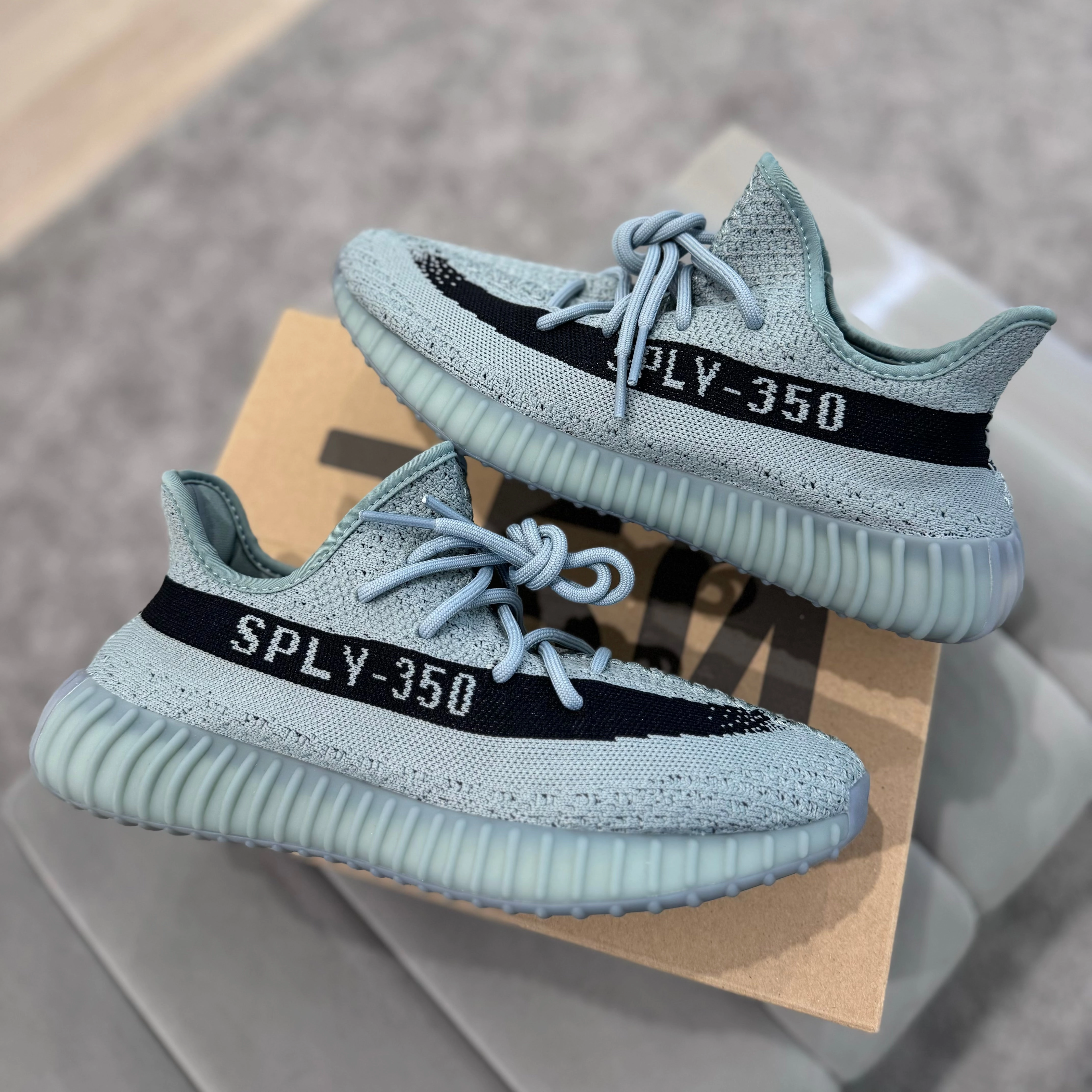 YEEZY 350 V2 'SALT?? Slip Ease Glide Step