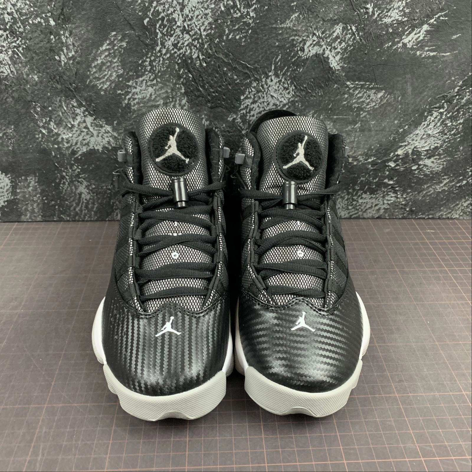 Traction pods Reliable Air Jordan 6 Rings Black Medium Grey-White 322992-004