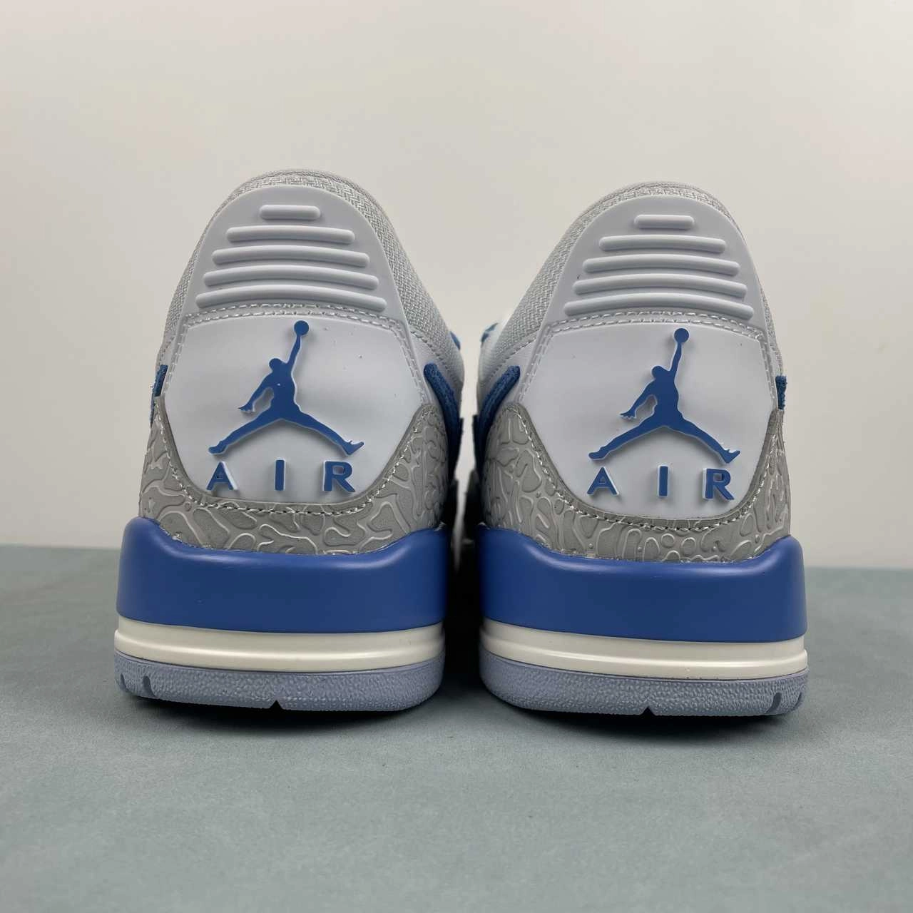 Multi Layered Cushioning anti slip grip Air Jordan Legacy 312 Low Lucky Shorts Summit White Hydrogen Blue CD7069-141