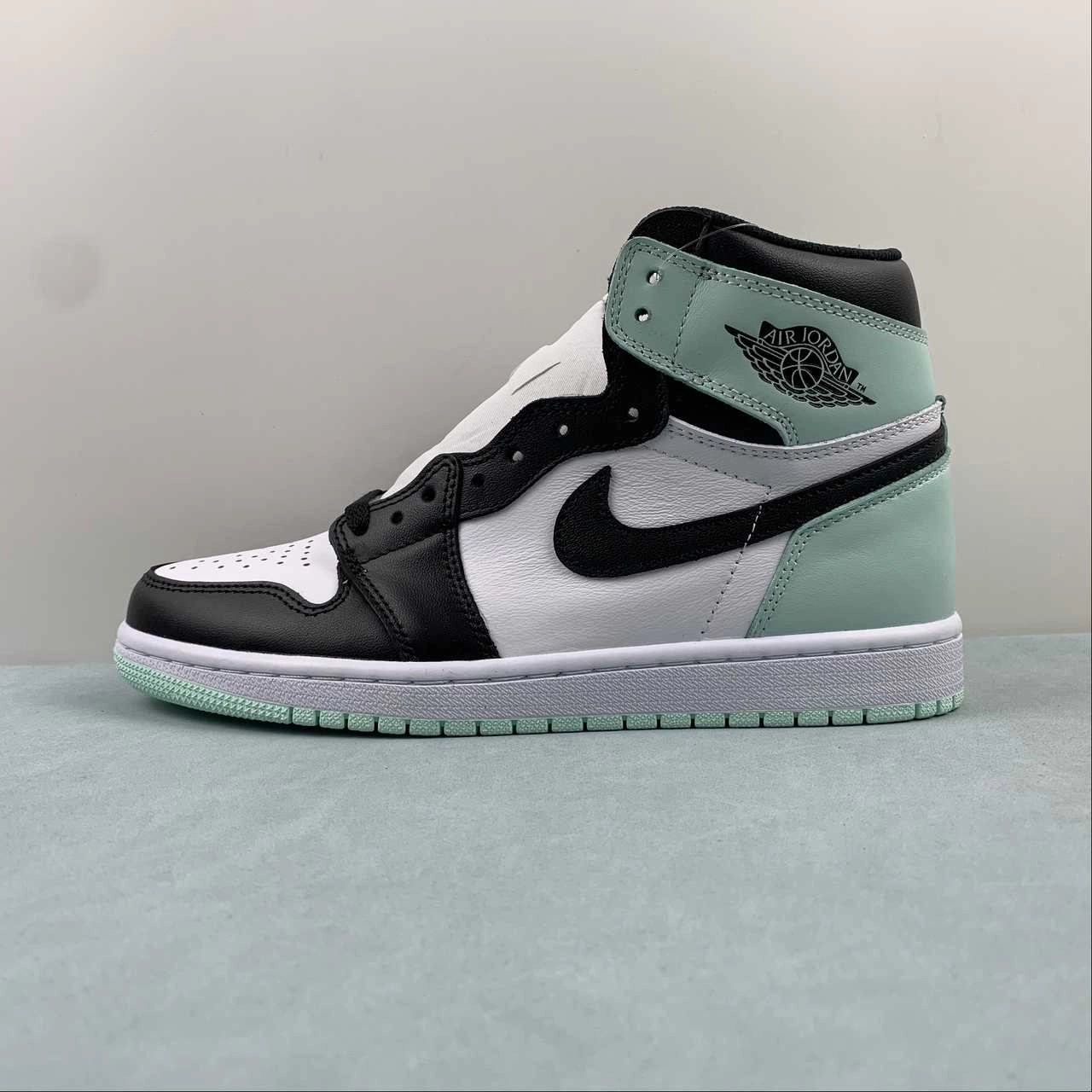 Unbeatable Traction Motion Grip Air Jordan 1 Retro High OG NRG White Igloo Black 861428 100
