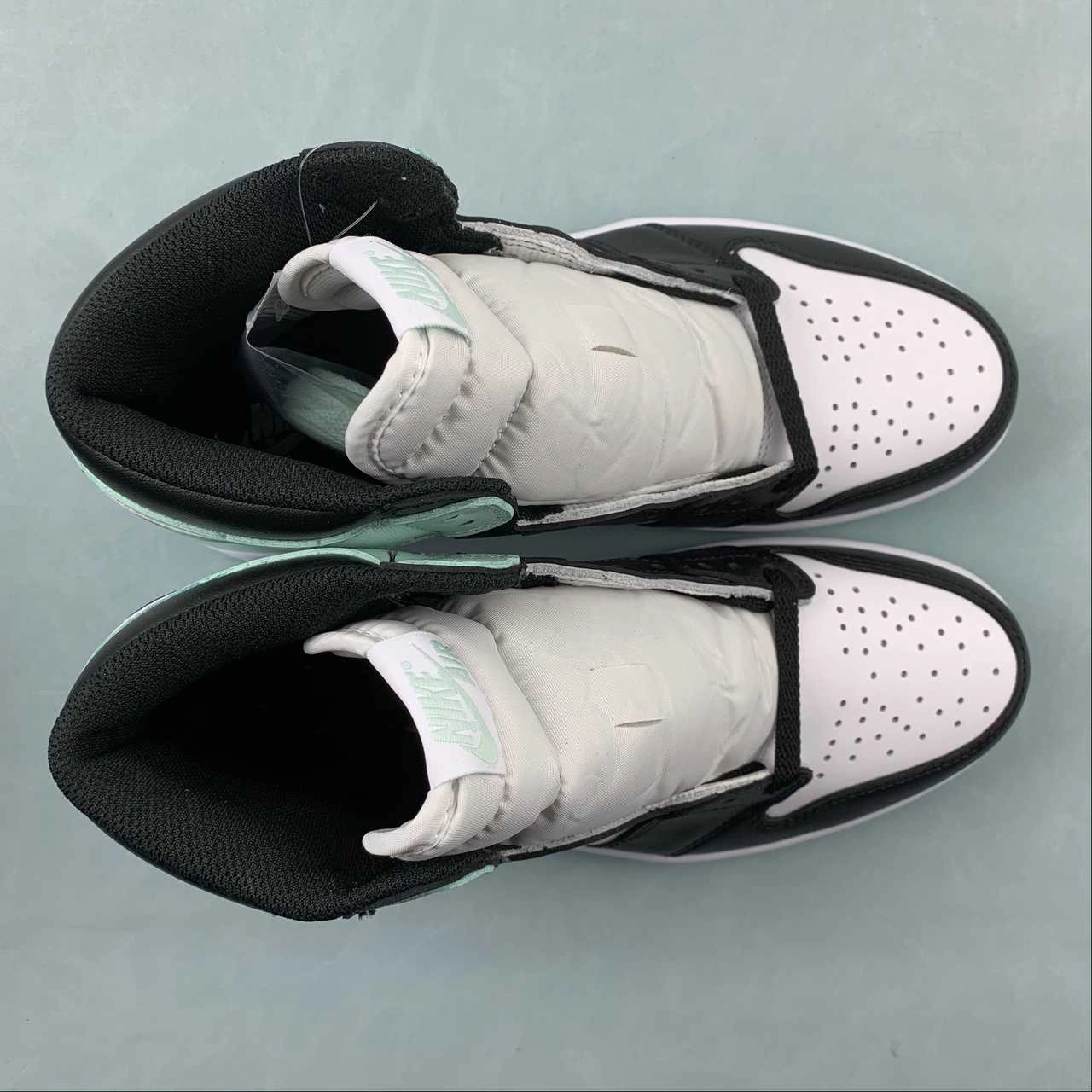 3D printed midsole Flexible Tread Air Jordan 1 Retro High OG NRG White Igloo Black 861428 100