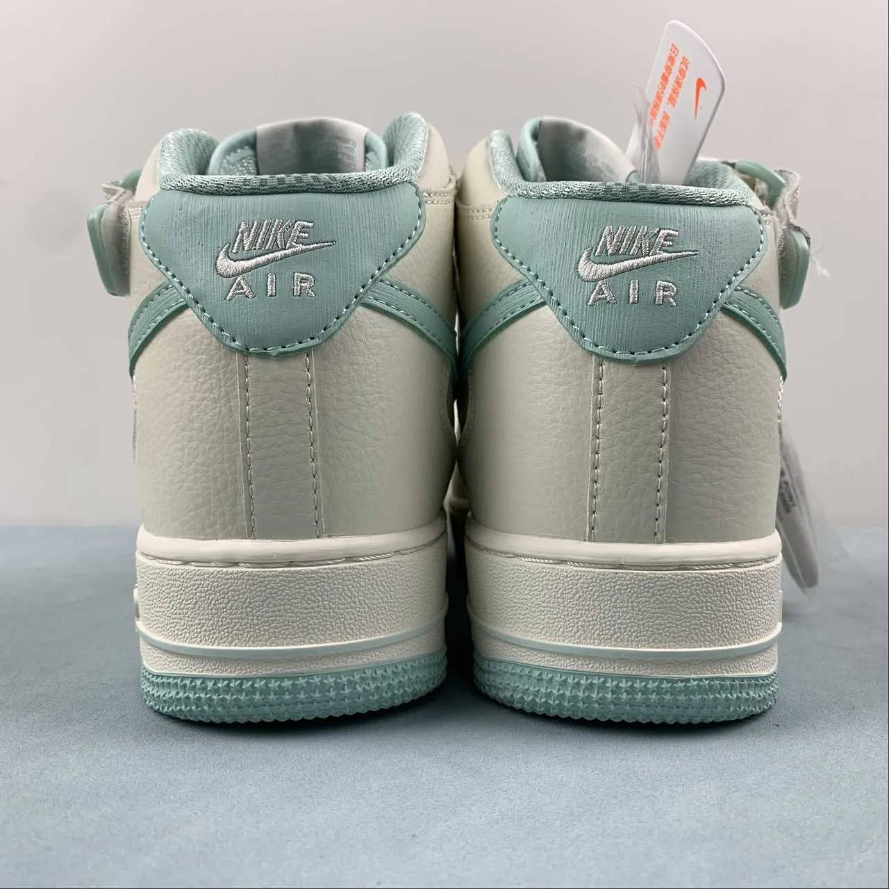 Understated Style New York Air Force 1 07 Mid White Ice Blue PA0920-708