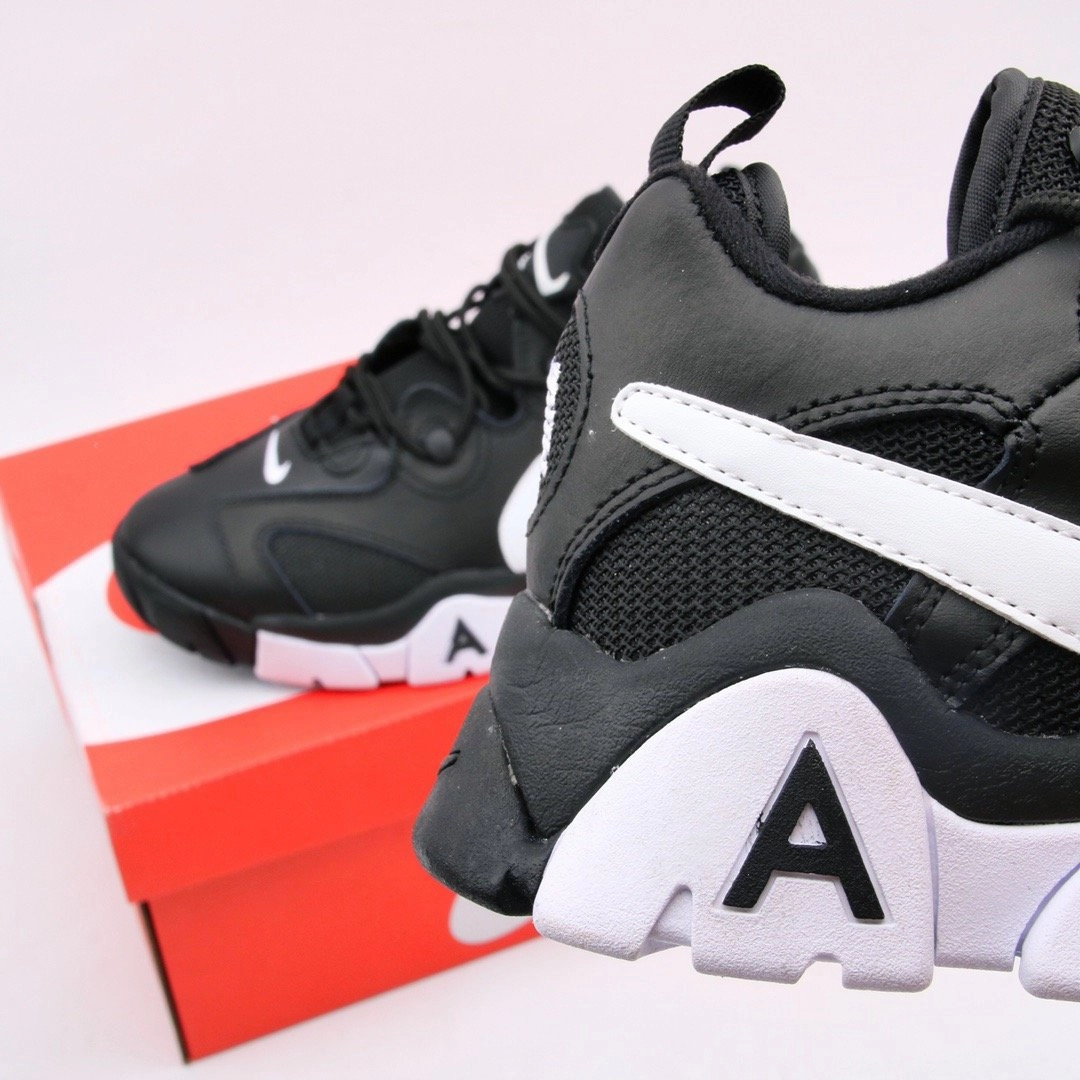 Air Barrage Low Black White White CK4355 001 Toe - Protection Compression Fit