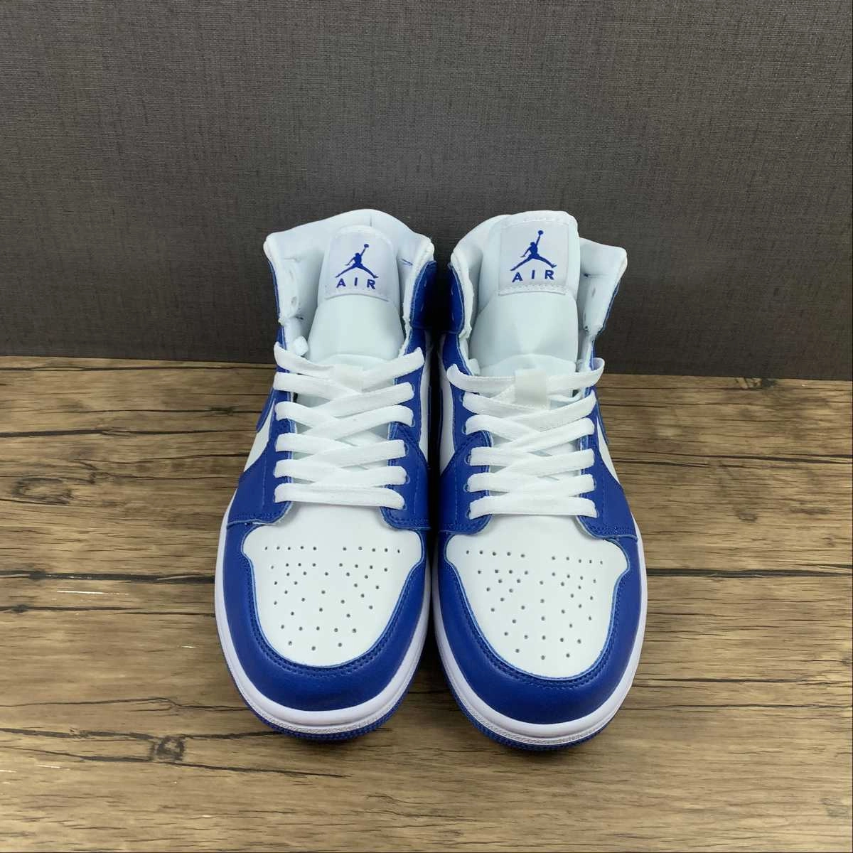 Timeless Chic Air Jordan 1 Mid White Hyper Royal-White (2021) BQ6472-104