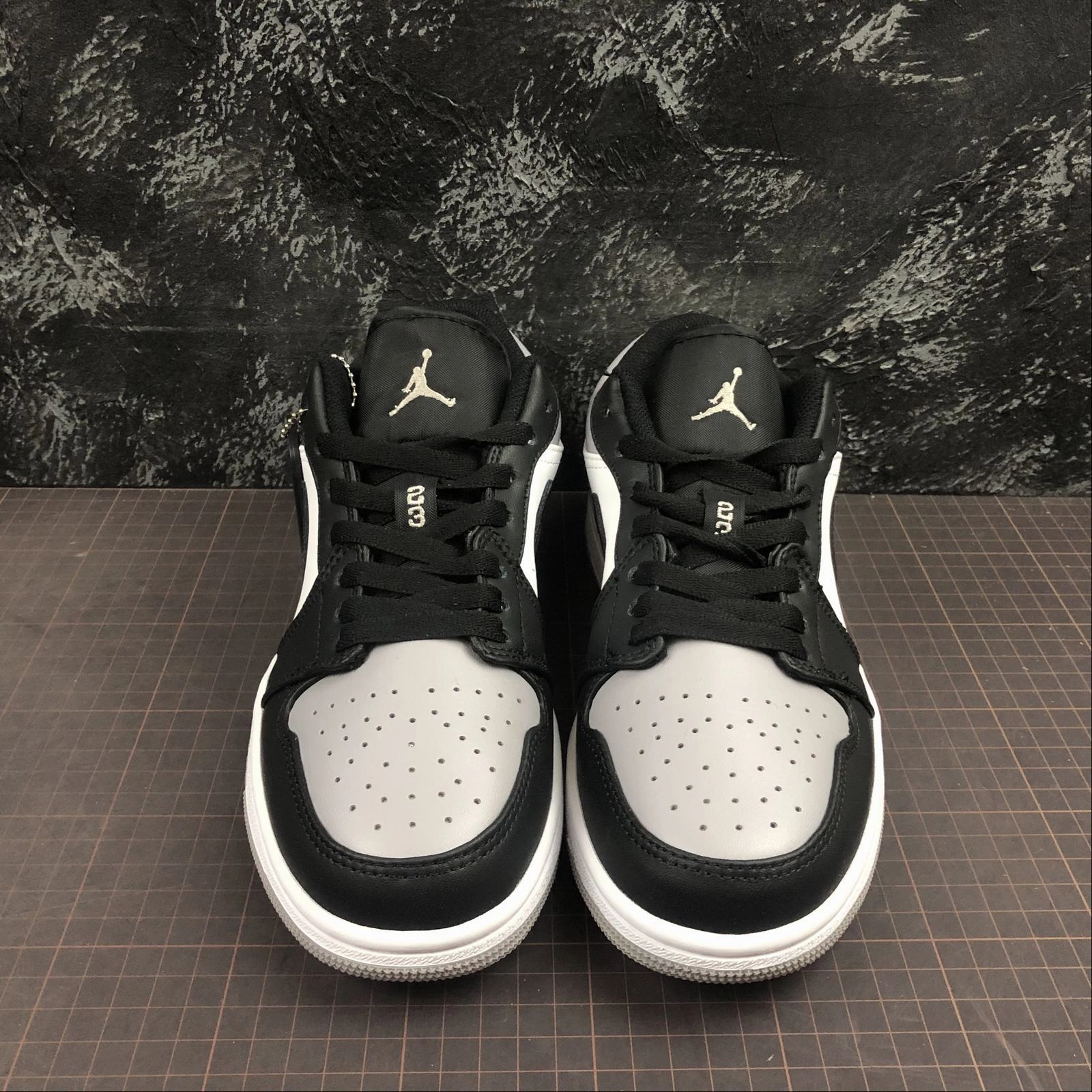 Easy Style Side Grip Air Jordan 1 Low White Atmosphere Grey-Black 553558-110