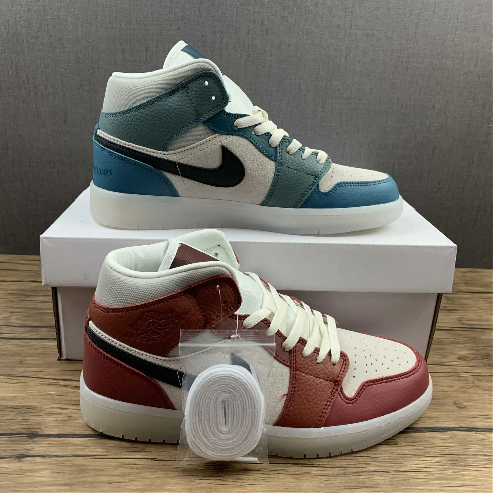 Hyperbolic Logging Cage Air Jordan 1 Mid Dark Pony Saturn Gold-Redstone (2021) DM9601-200