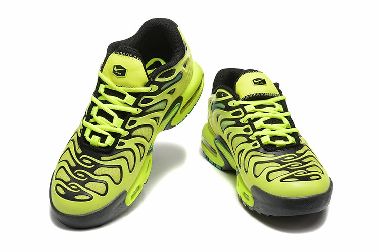 Responsive EVA Seamless Upper Engineering Nike Air Max Plus Drift