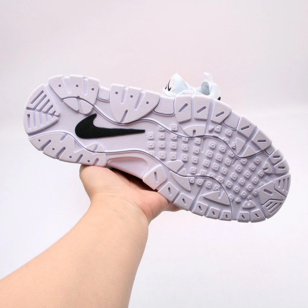 track running footwear Air Barrage Low Summit White Black CW3130-100