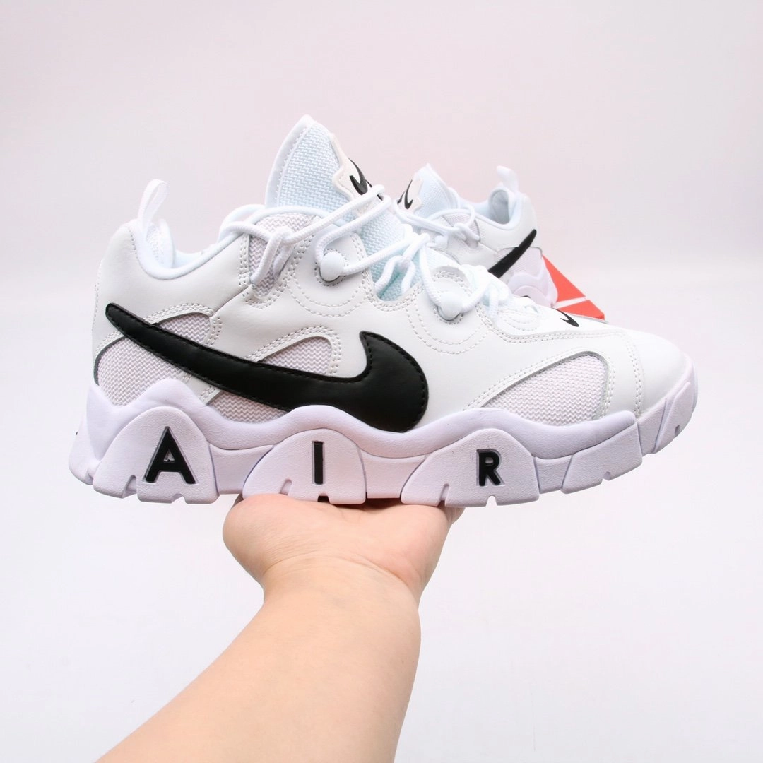 performance enhancing equestrian shoes Air Barrage Low Summit White Black CW3130-100