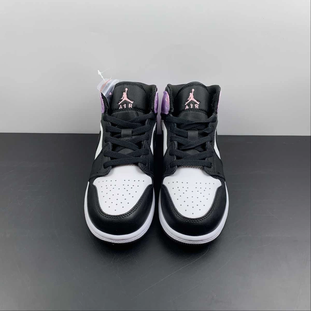 Air Jordan 1 Mid SE (GS) Black Bleached Coral-White Soft foam City Pace