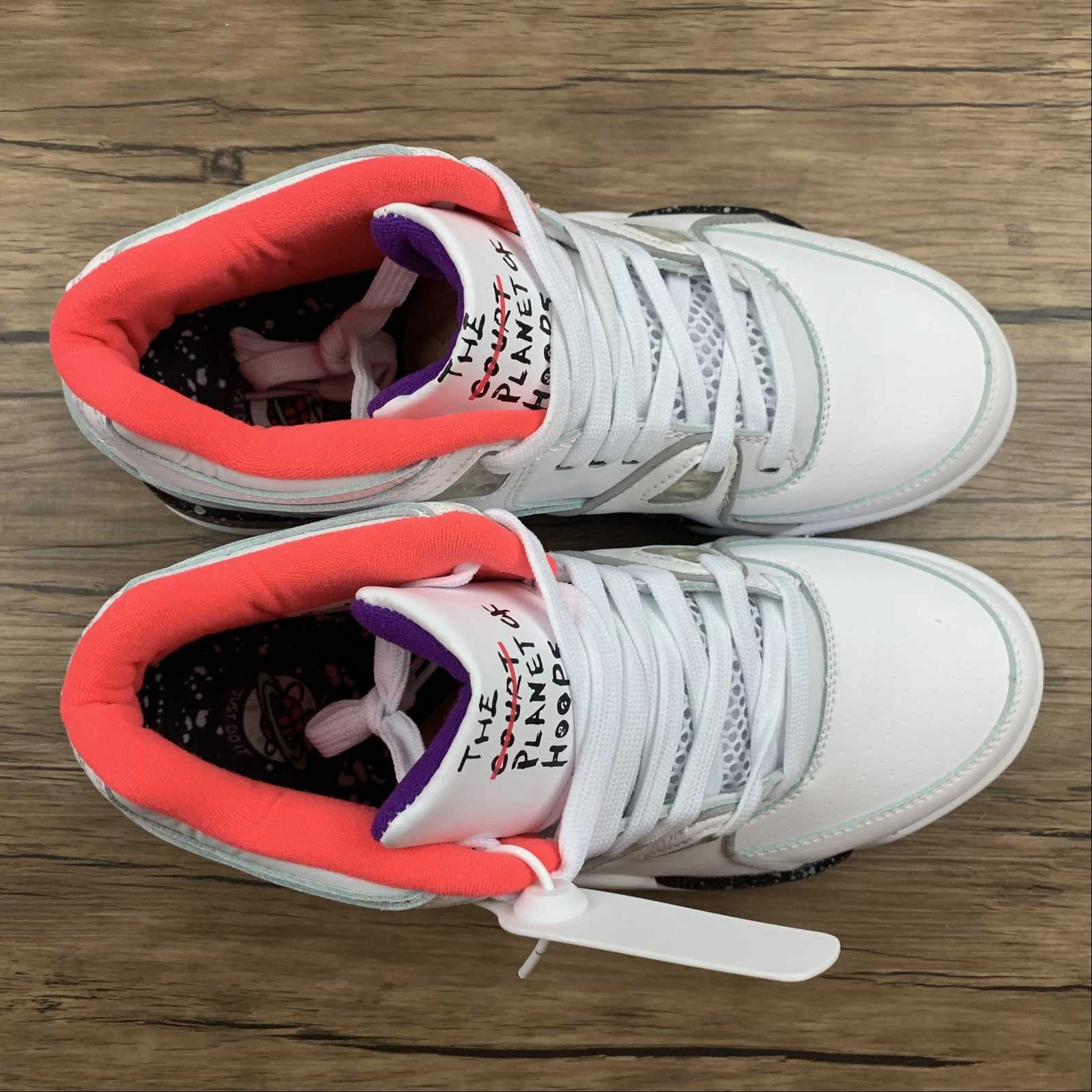 Elastic tongue Air Flight 89 Planet of Hoops CW2616-101