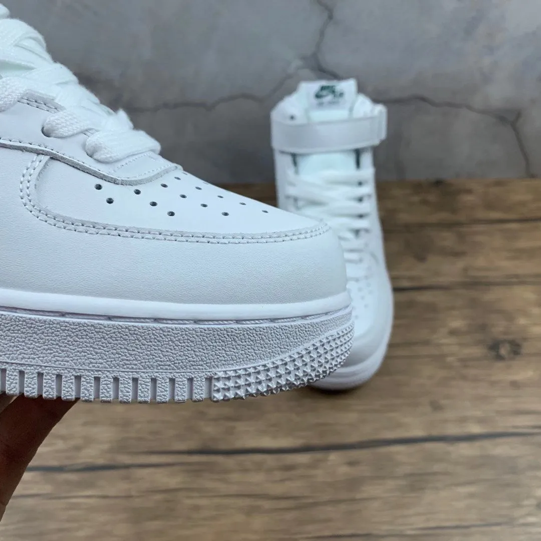 Comfortable Walk Trail Trek Air Force 1 07 Mid White and Green AO2424-104