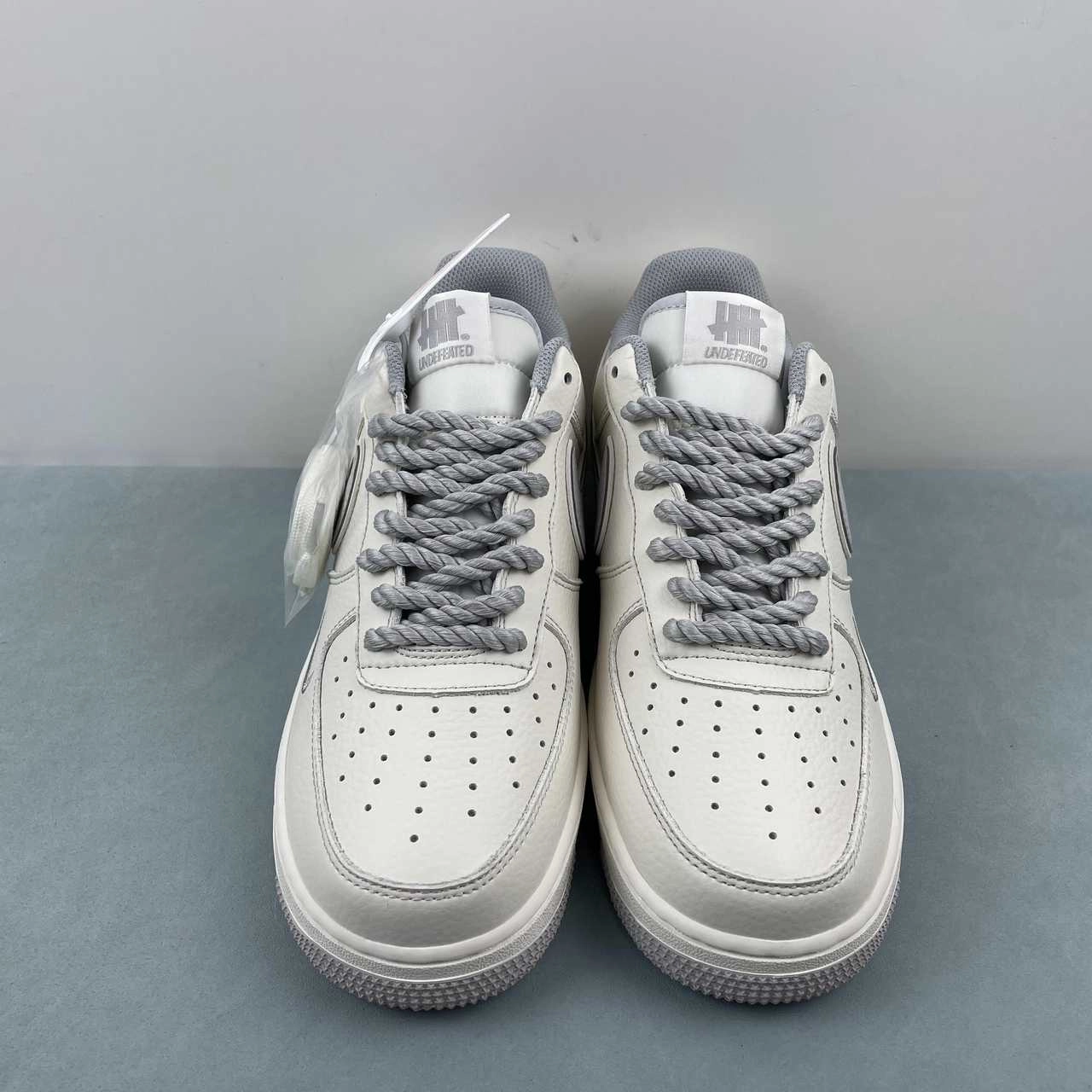 Versatile Comfort Undefeated x Air Force 1 07 Low Off White Light Grey UT2023-203