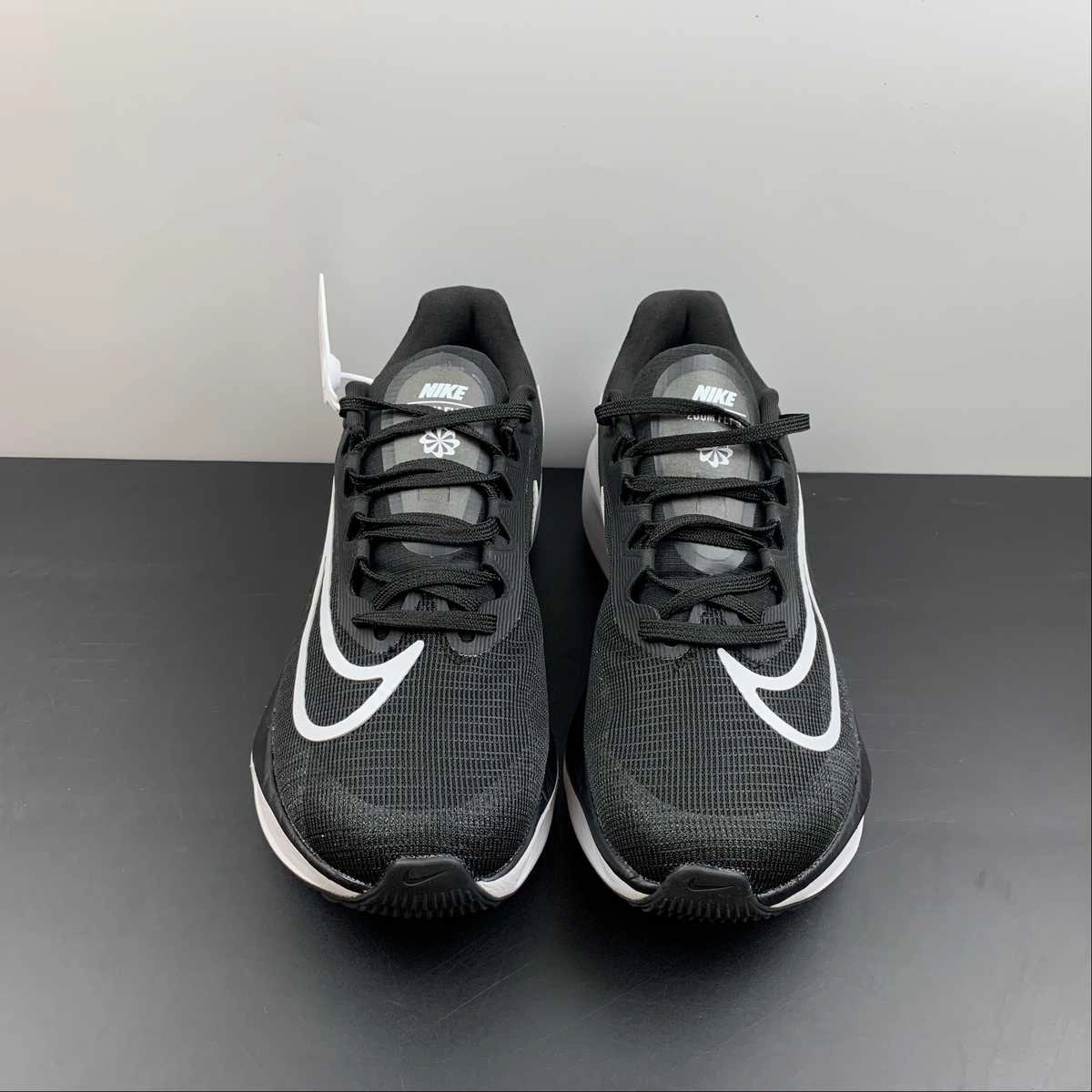 Zoom Fly 5 Black White DM8968-001 Foot Wellness Lateral Moves