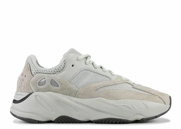 Yeezy 700 V1 Salt Soft outsole