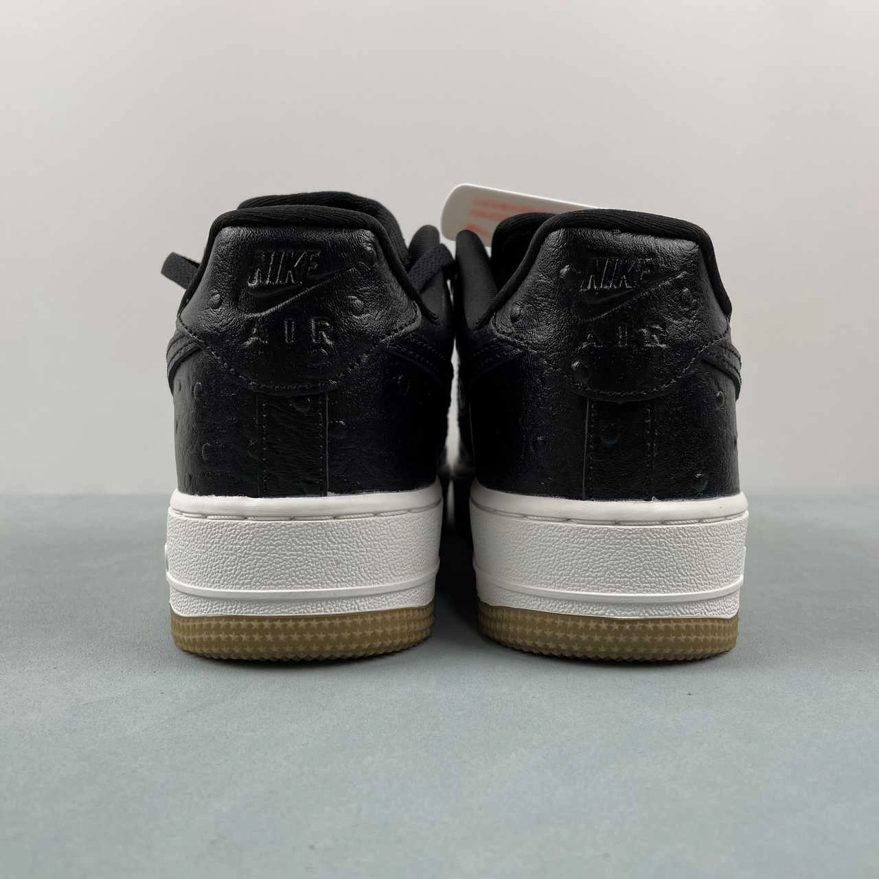 No Break Air Force 1 07 Low Black Ostrich Gum DZ2708-002