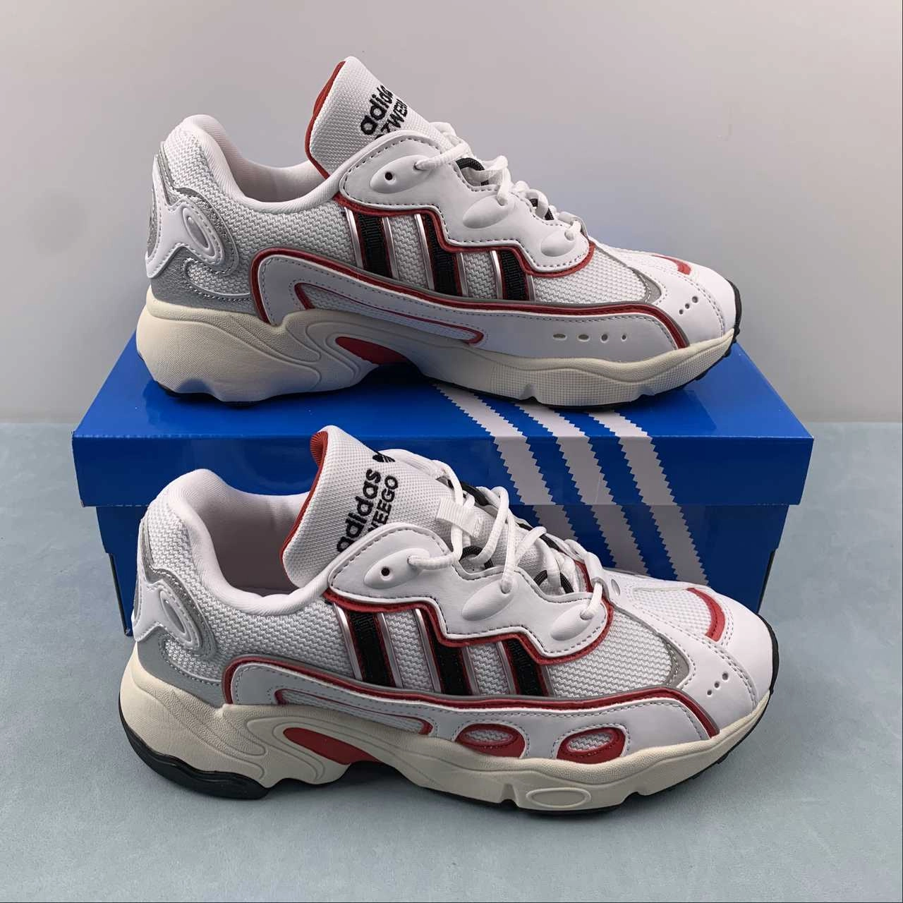breathable - membrane - feature shoes Adidas Ozweego OG W Cloud White Better Scarlet Silver Metallic IG6197