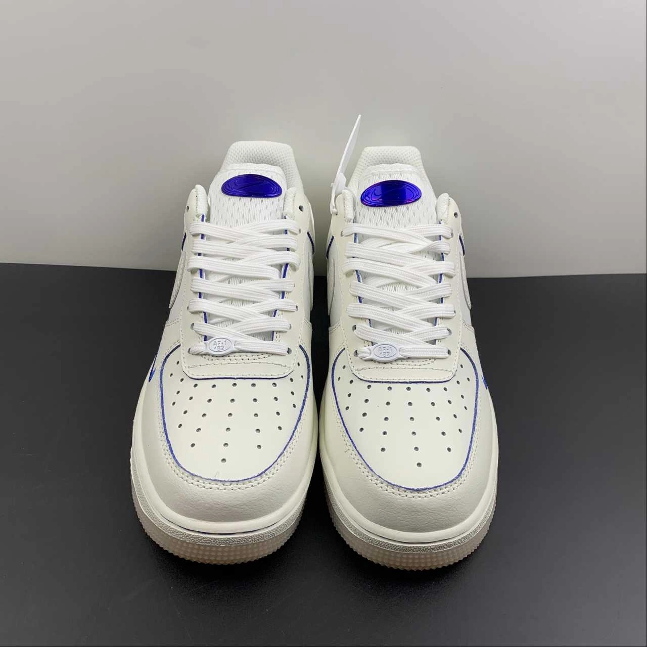 Air Force 1 07 Low White Navy Blue DX1156-001 Urban Essential Heat Jog