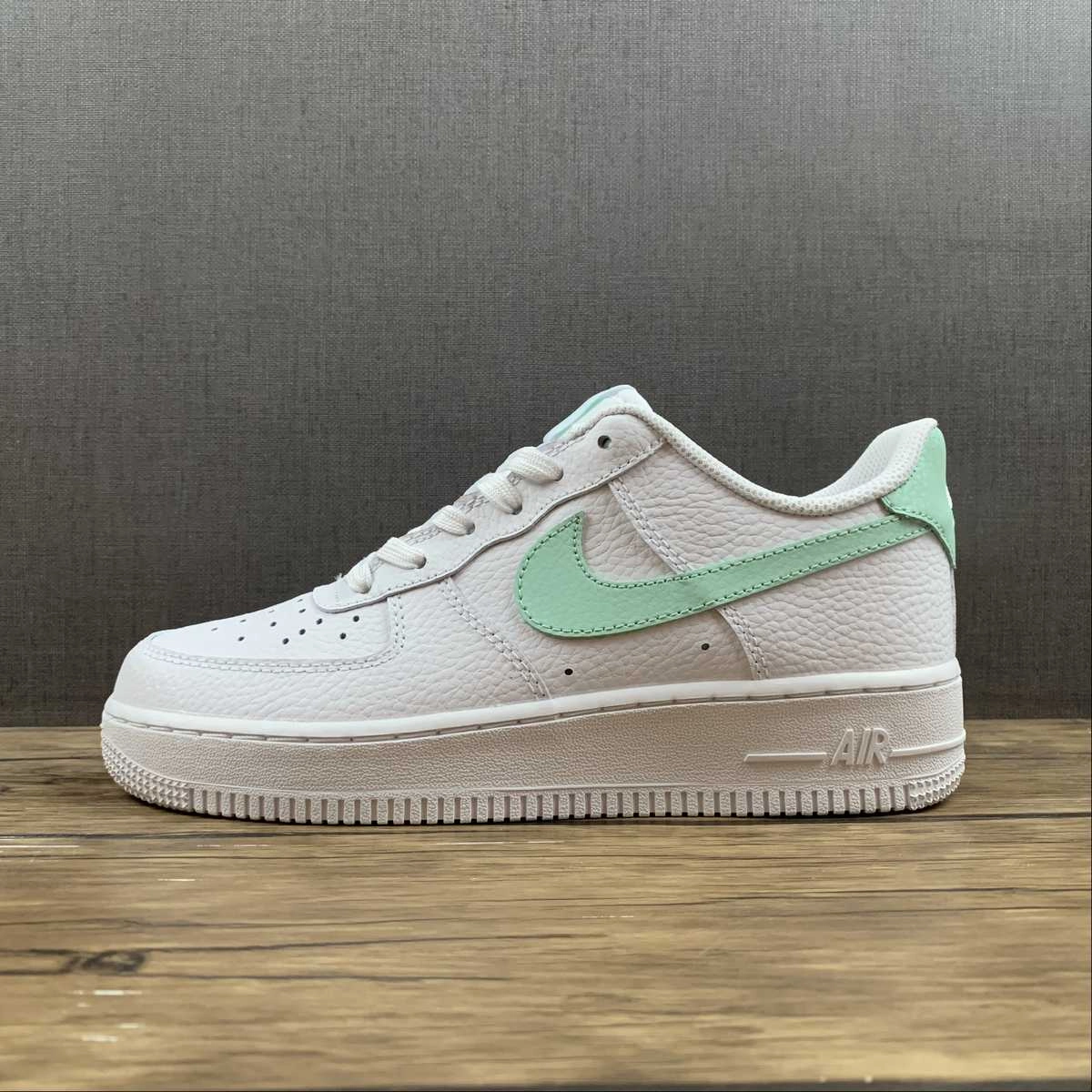 Indoor Ready Air Force 1 07 Low White Light Green CT3839-105