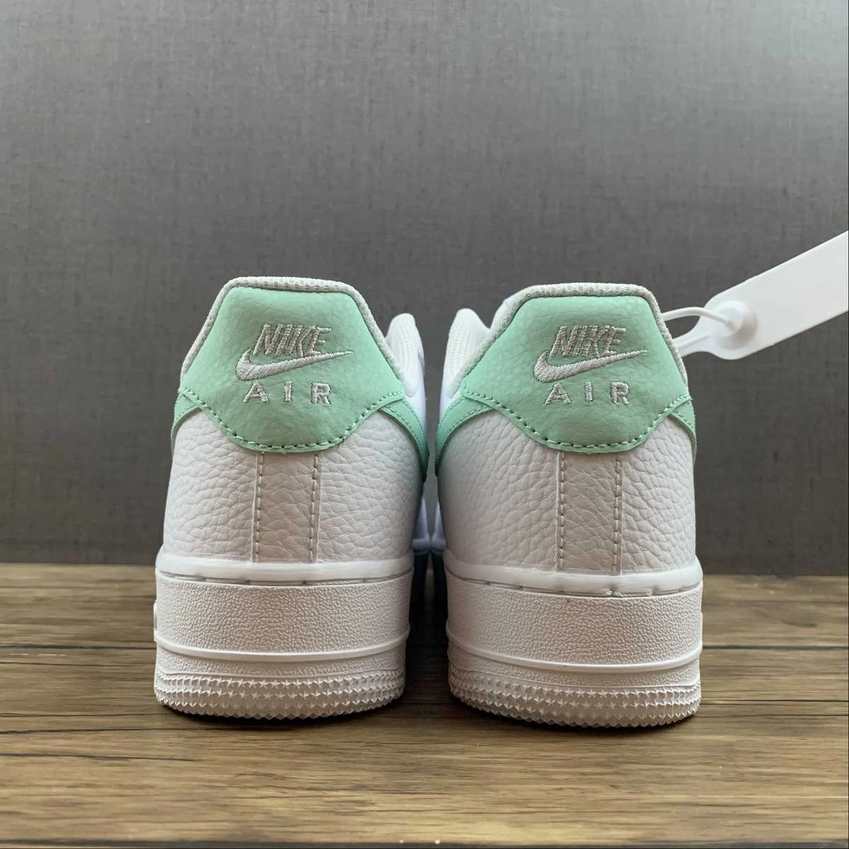 Water Resistant Air Force 1 07 Low White Light Green CT3839-105