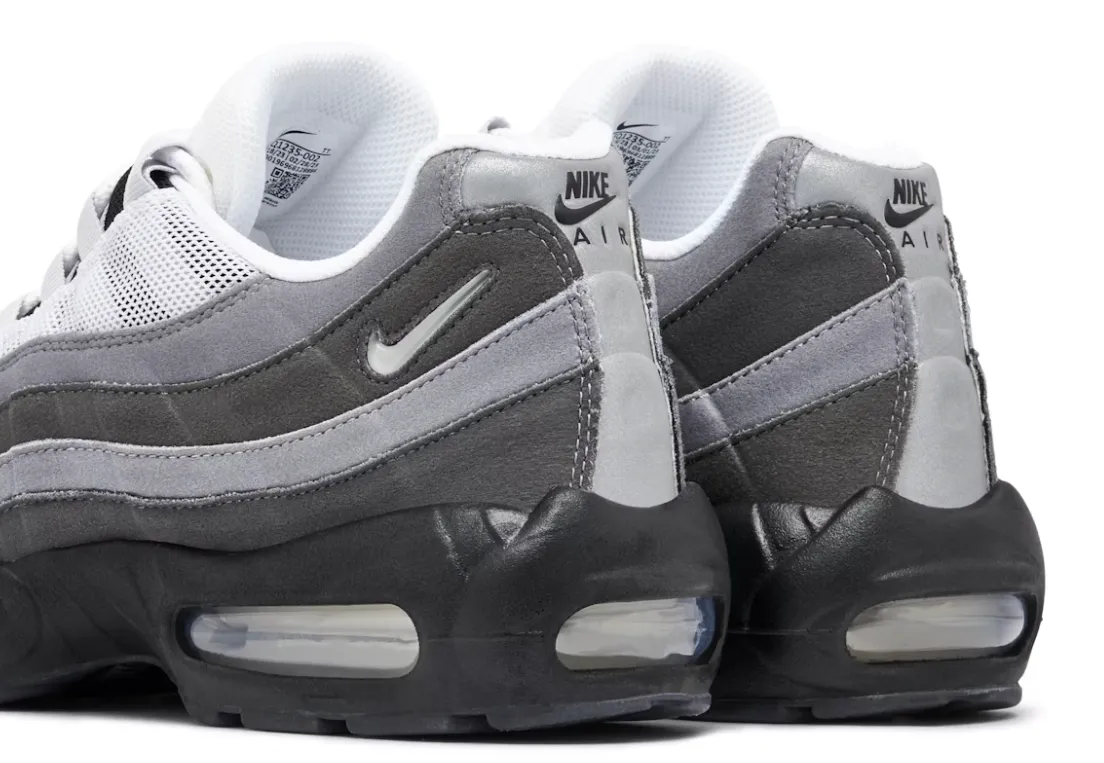 NIKE AIR MAX 95 GREY JEWEL leather shoes