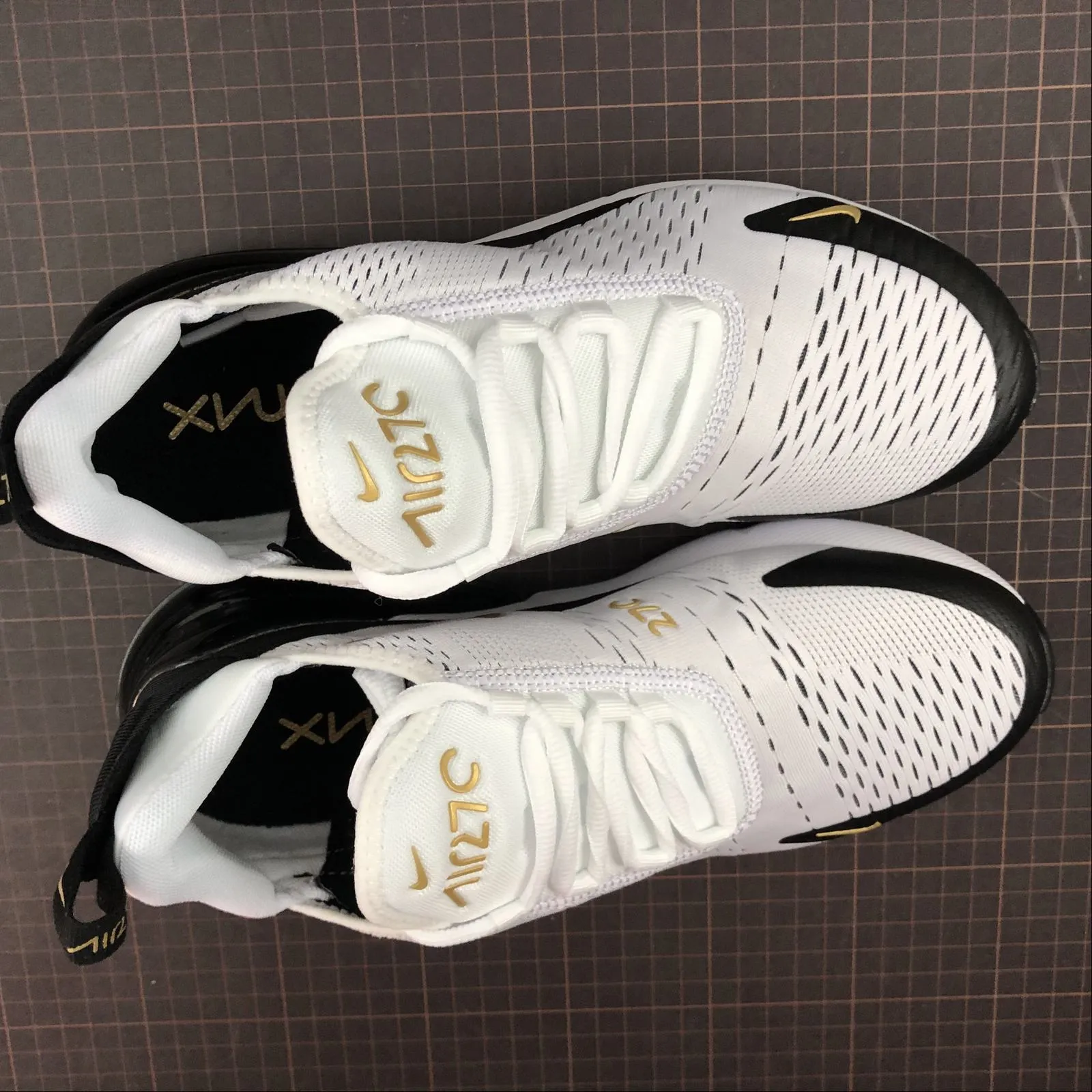 Strength training Air Max 270 White Metallic Gold Black AV7892-100